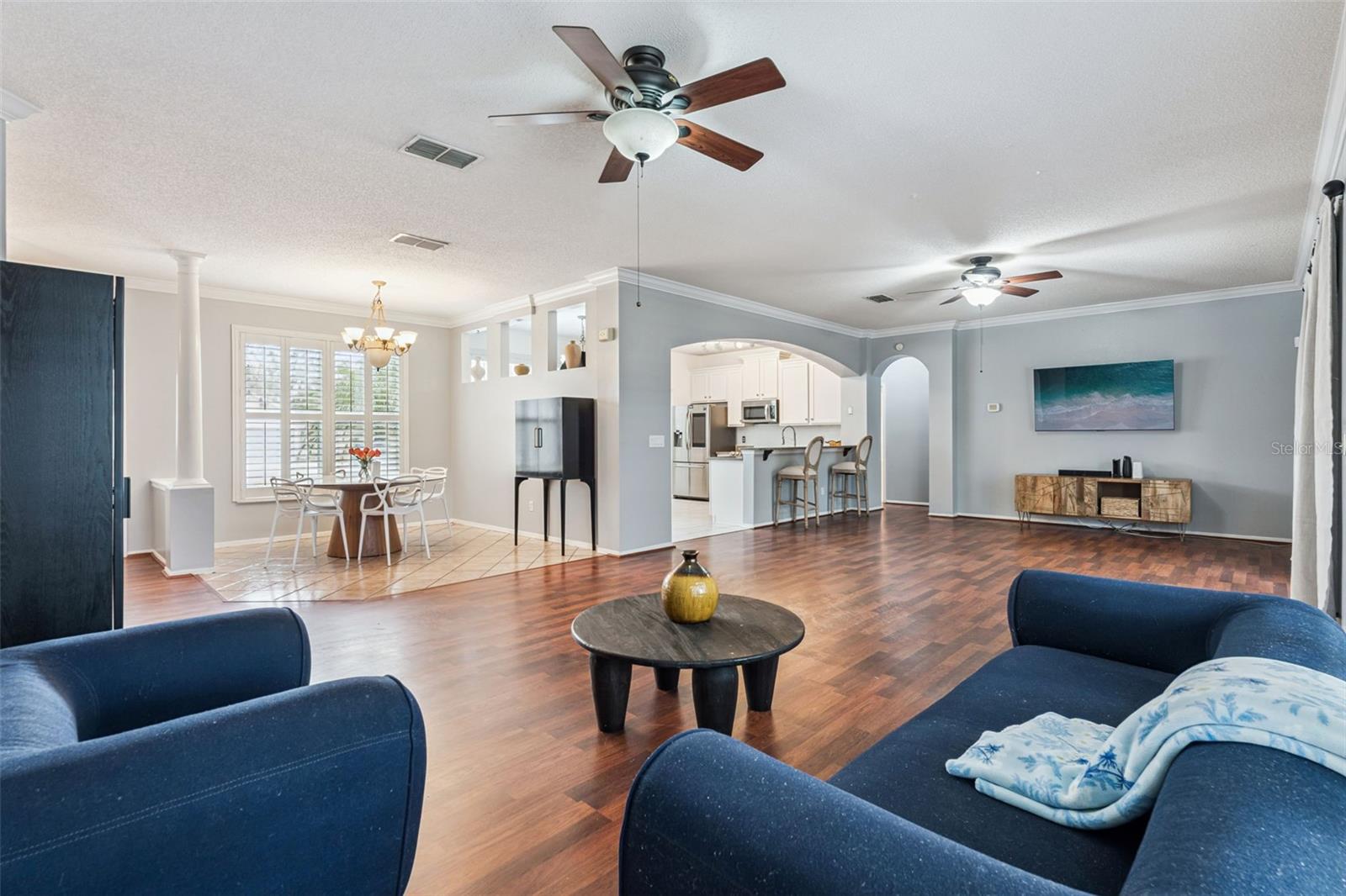 REFLECTIONS - Residential