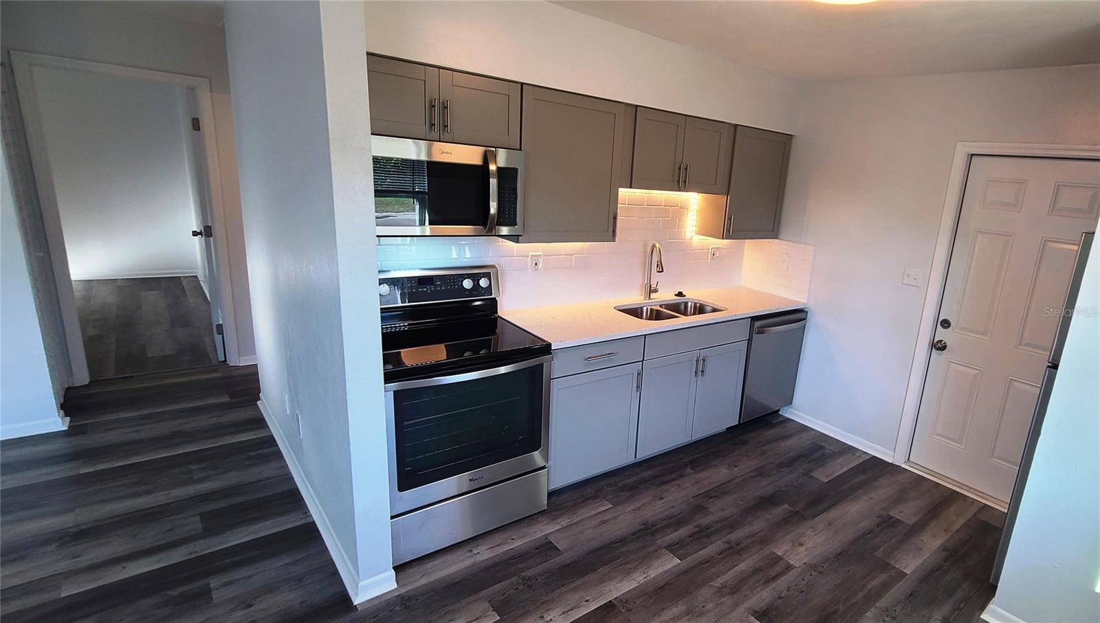 CLEARVIEW SUB - Residential Income