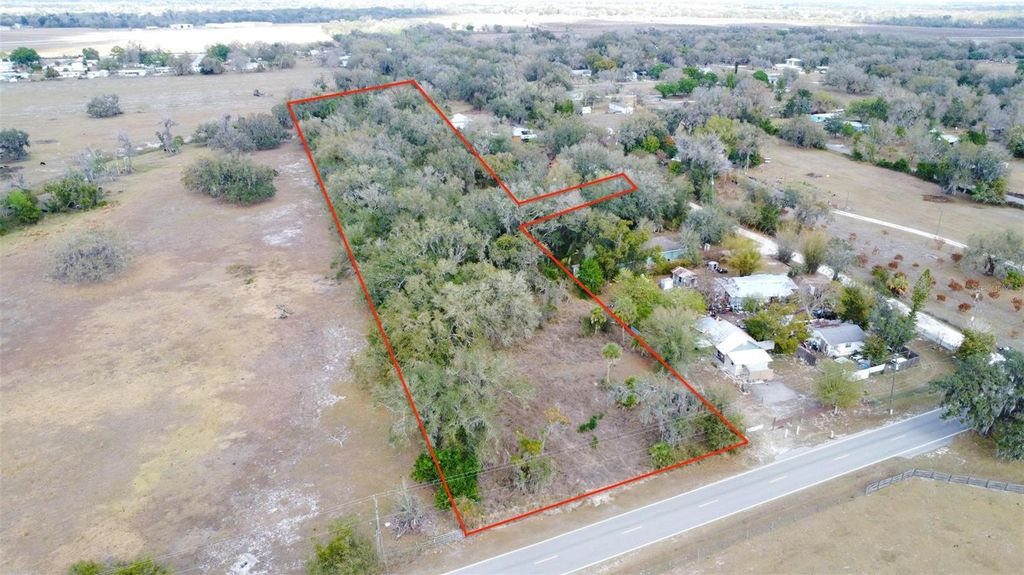 Photo of SE Durrance Street, Arcadia, FL 34266 (MLS # C7522638)