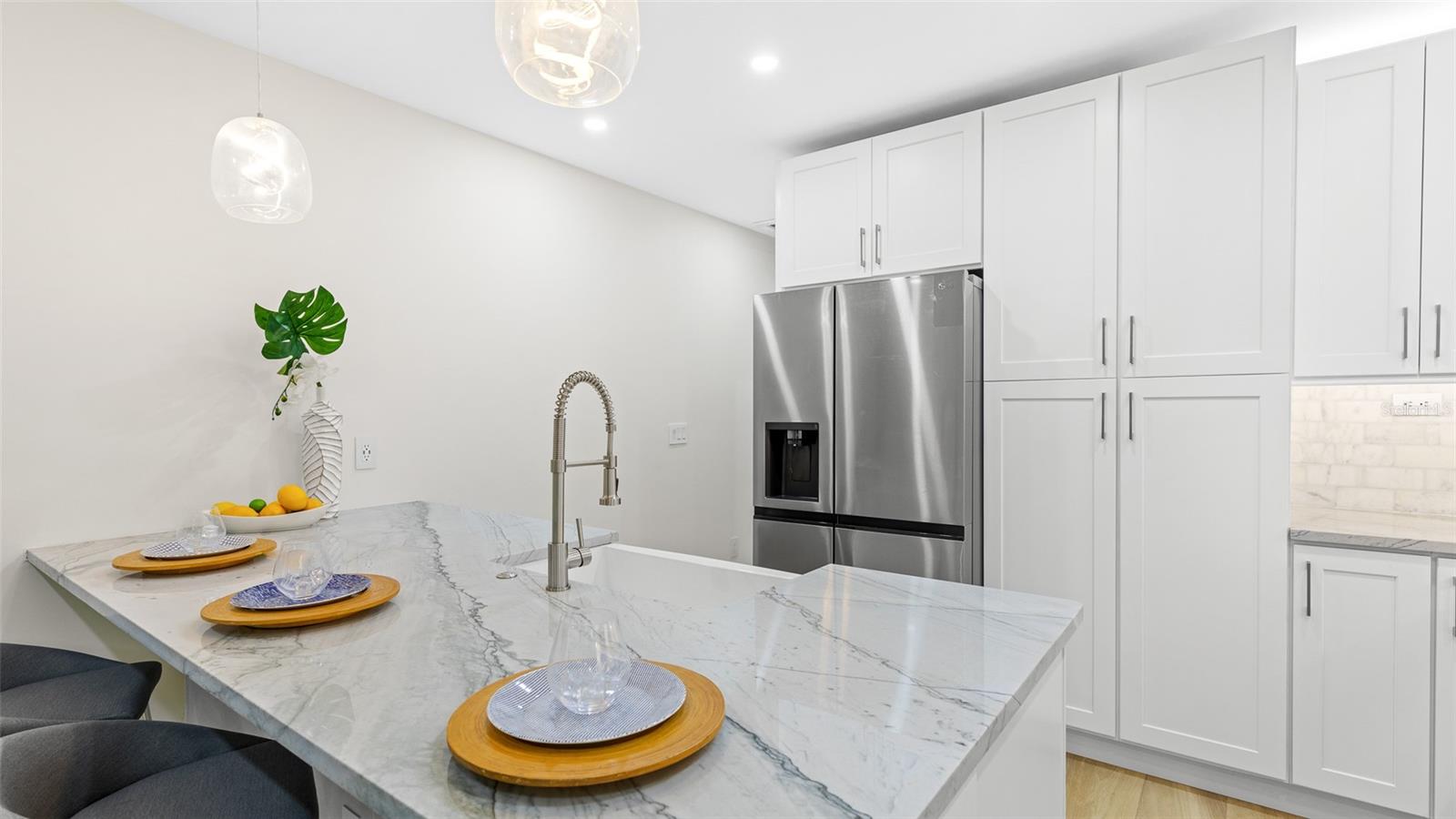 WOODLAWN ADD - Residential Income