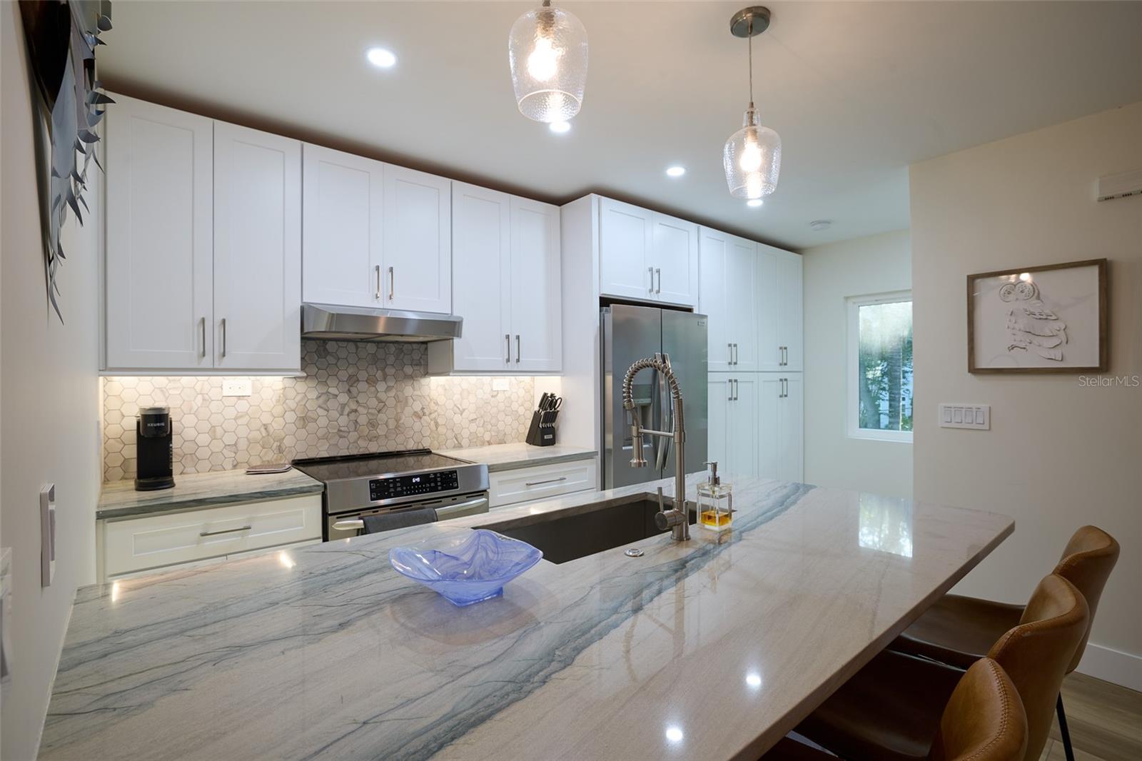 WOODLAWN ADD - Residential Income