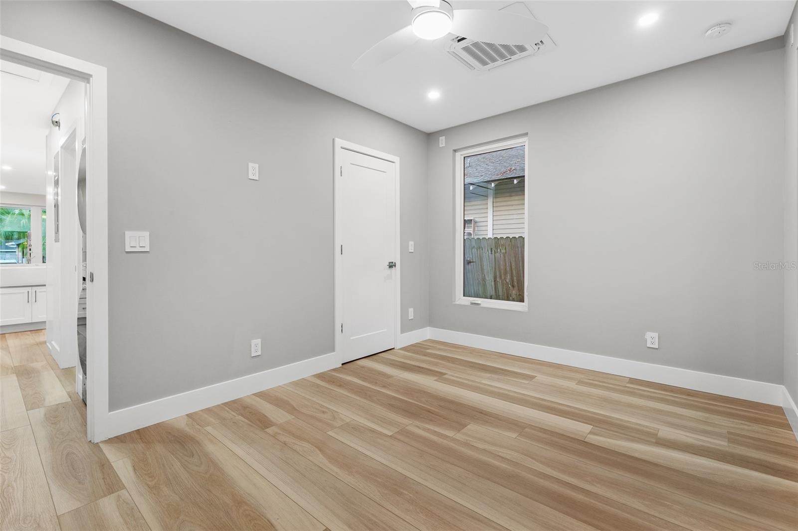 WOODLAWN ADD - Residential Income