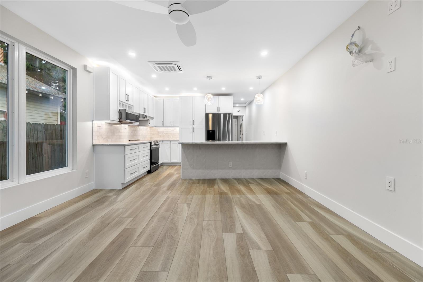 WOODLAWN ADD - Residential Income