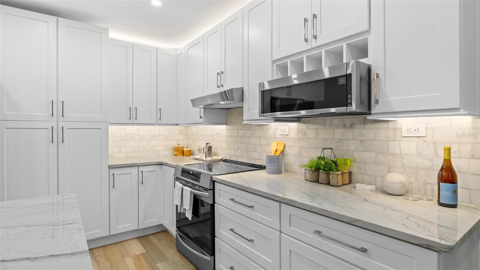 WOODLAWN ADD - Residential Income
