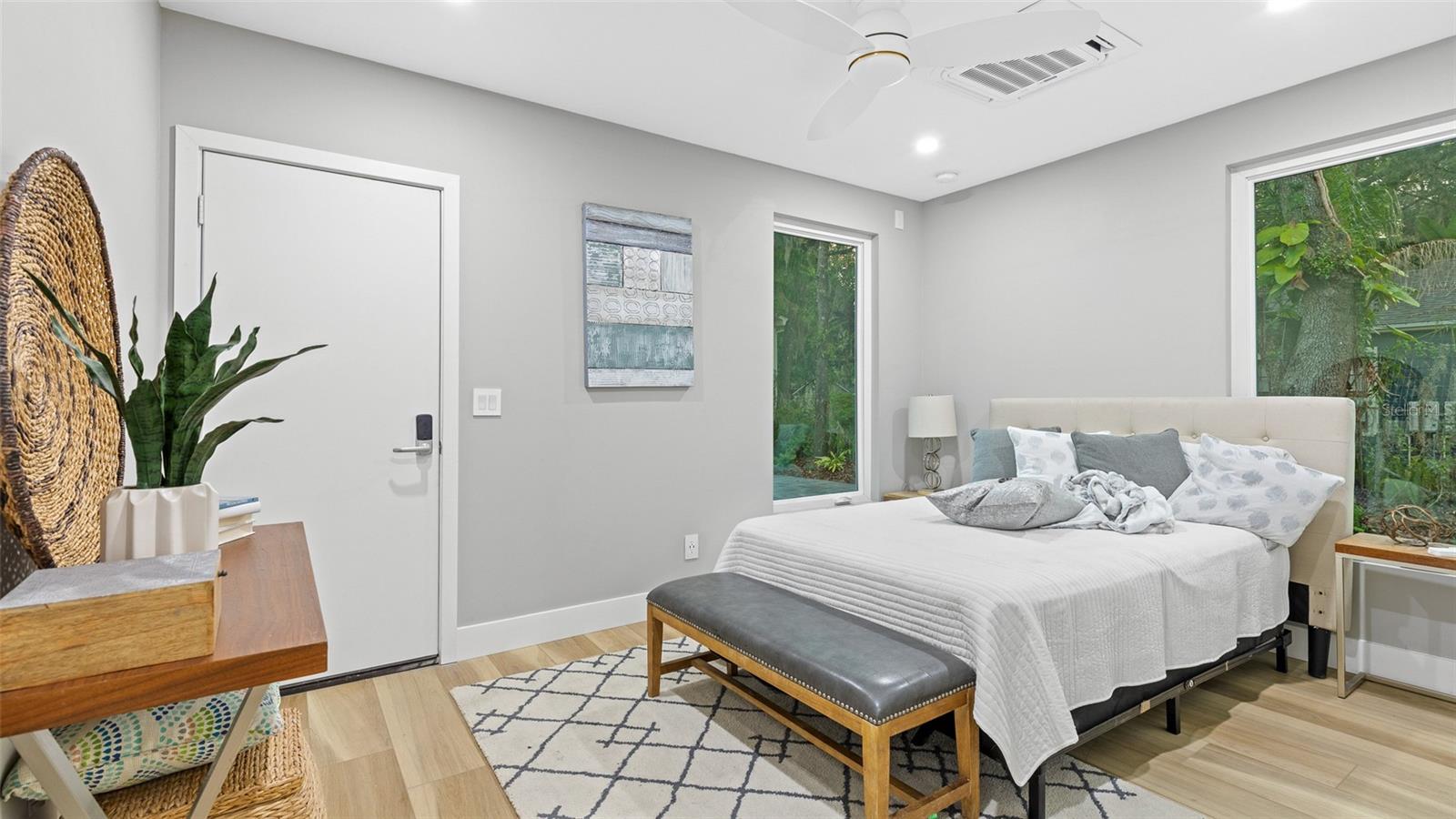 WOODLAWN ADD - Residential Income