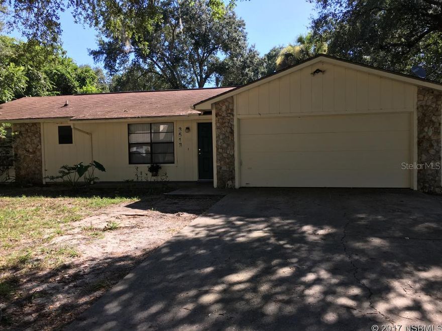 3 Bedroom 2 Bath home with 2-car garage. Over 1200 sqft of living space. Open floor plan with screened porch. Carpet and linoleum flooring throughout. Washer/dryer hook-up. Fenced yard. Pet friendly.
