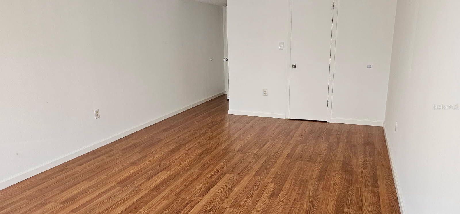 METRO/MICHIGAN PARK CONDO - Residential