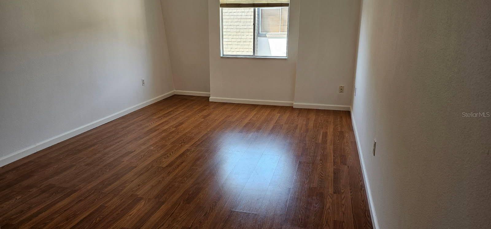 METRO/MICHIGAN PARK CONDO - Residential