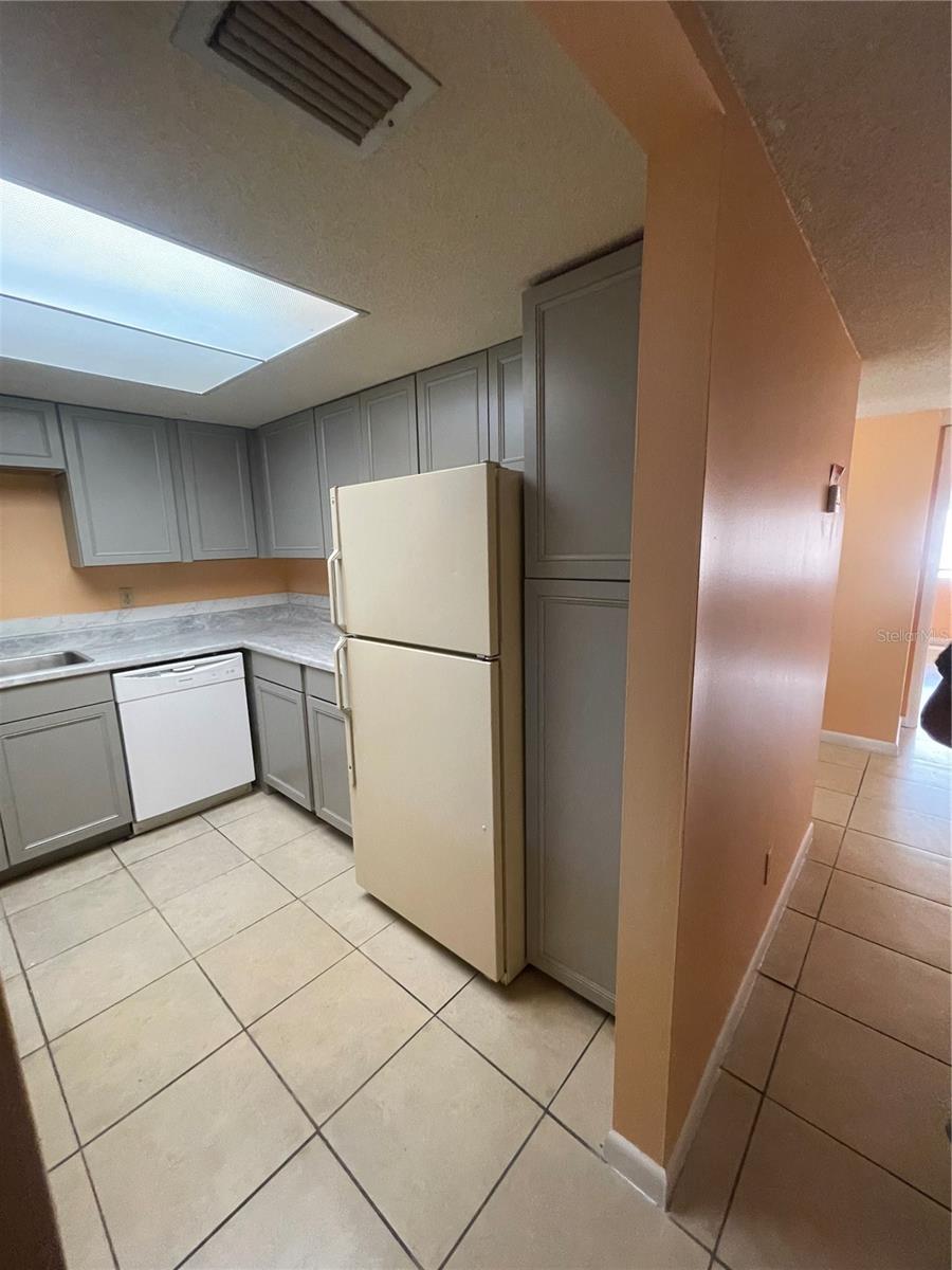 549 FAIRWAYS DRIVE A