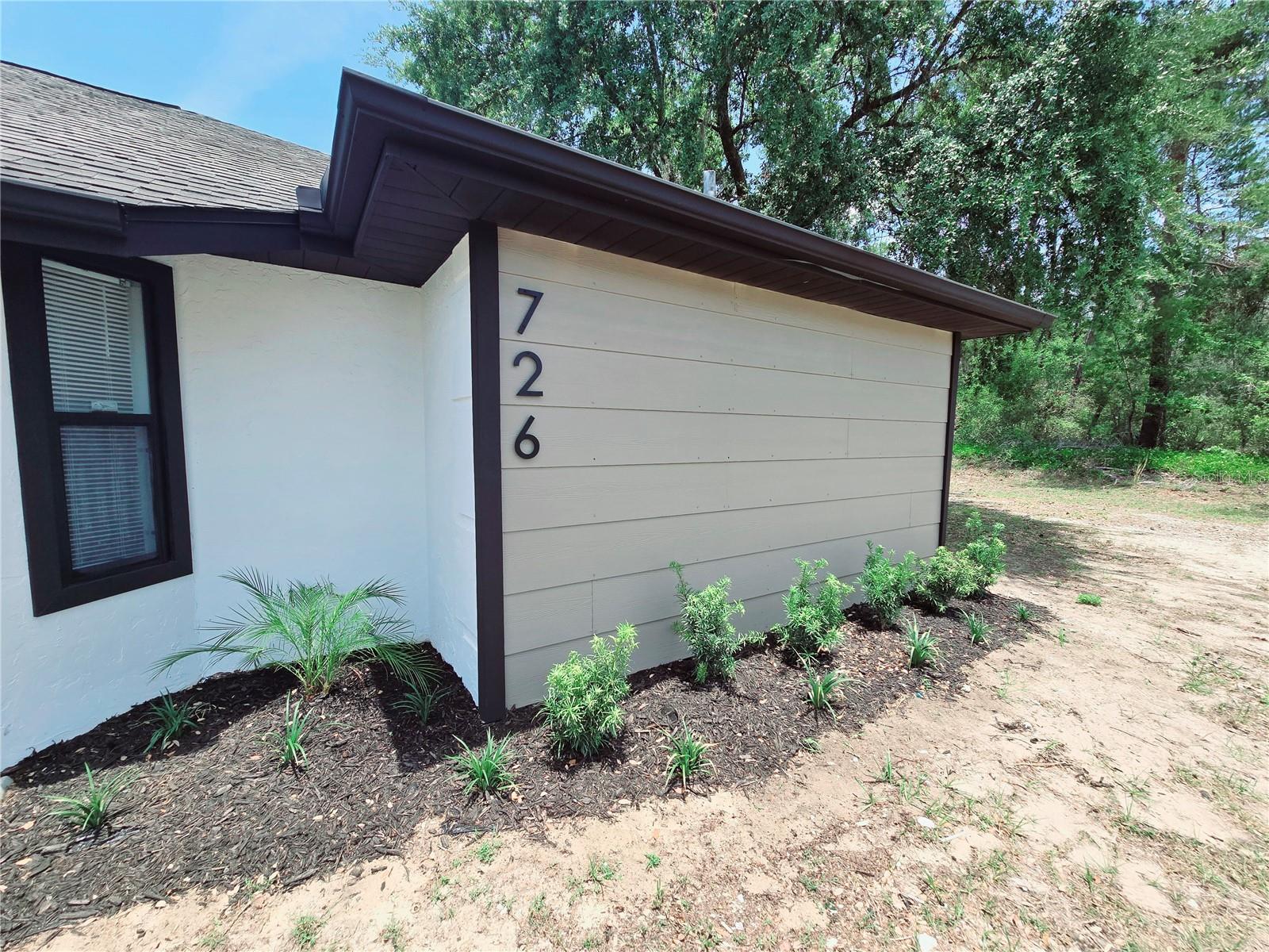 726 MARION OAKS LANE