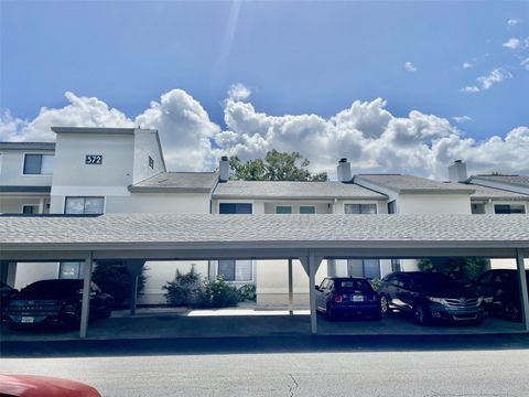 Photo of 572 Breckenridge Village #105, Altamonte Springs, FL 32714 (MLS # O6351569)