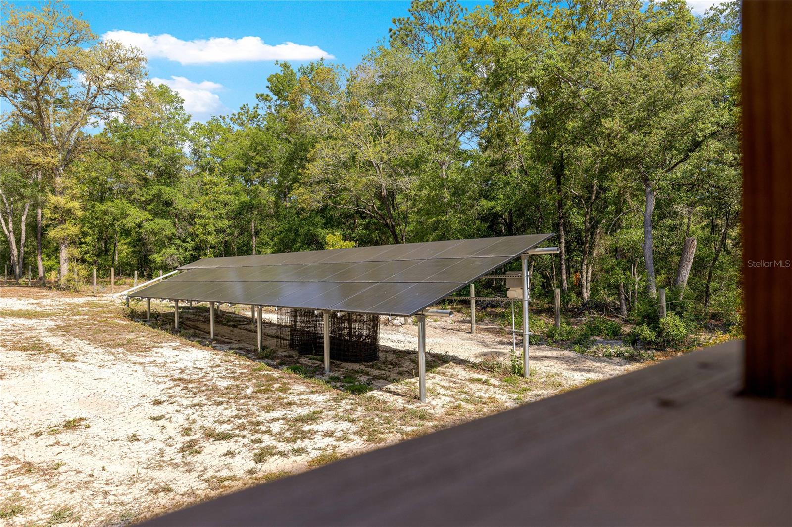 LAKE TROPICANA RANCHETTES - Residential