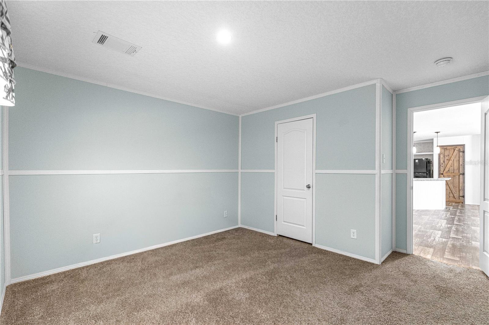 LAKE TROPICANA RANCHETTES - Residential