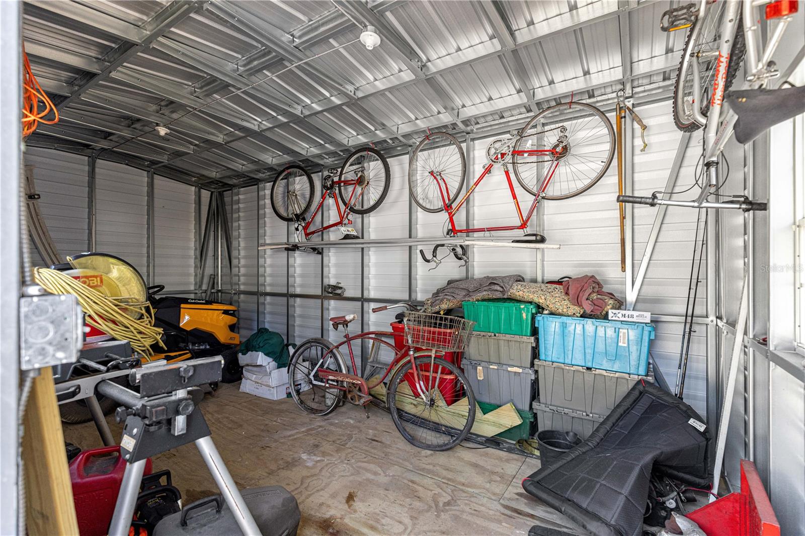 LAKE TROPICANA RANCHETTES - Residential