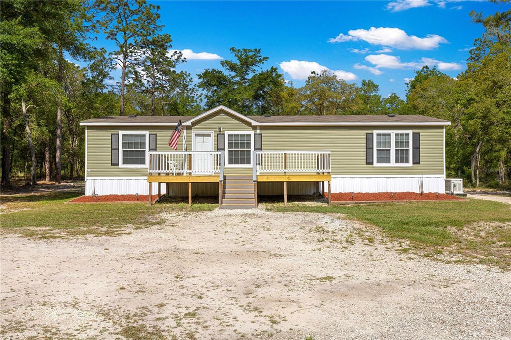 Photo of 4146 SW 186th Court, Dunnellon, FL 34432 (MLS # OM723351)