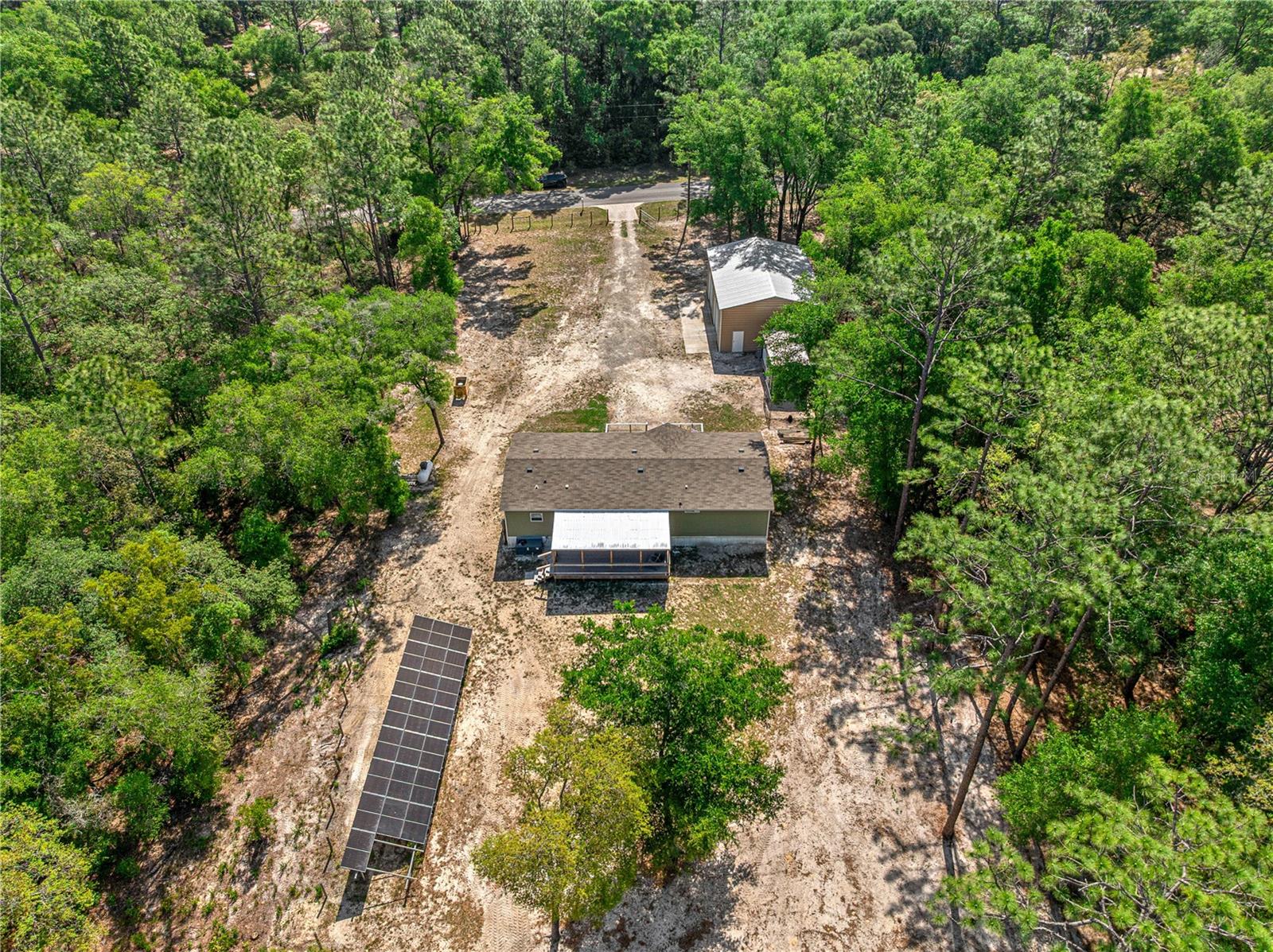 LAKE TROPICANA RANCHETTES - Residential