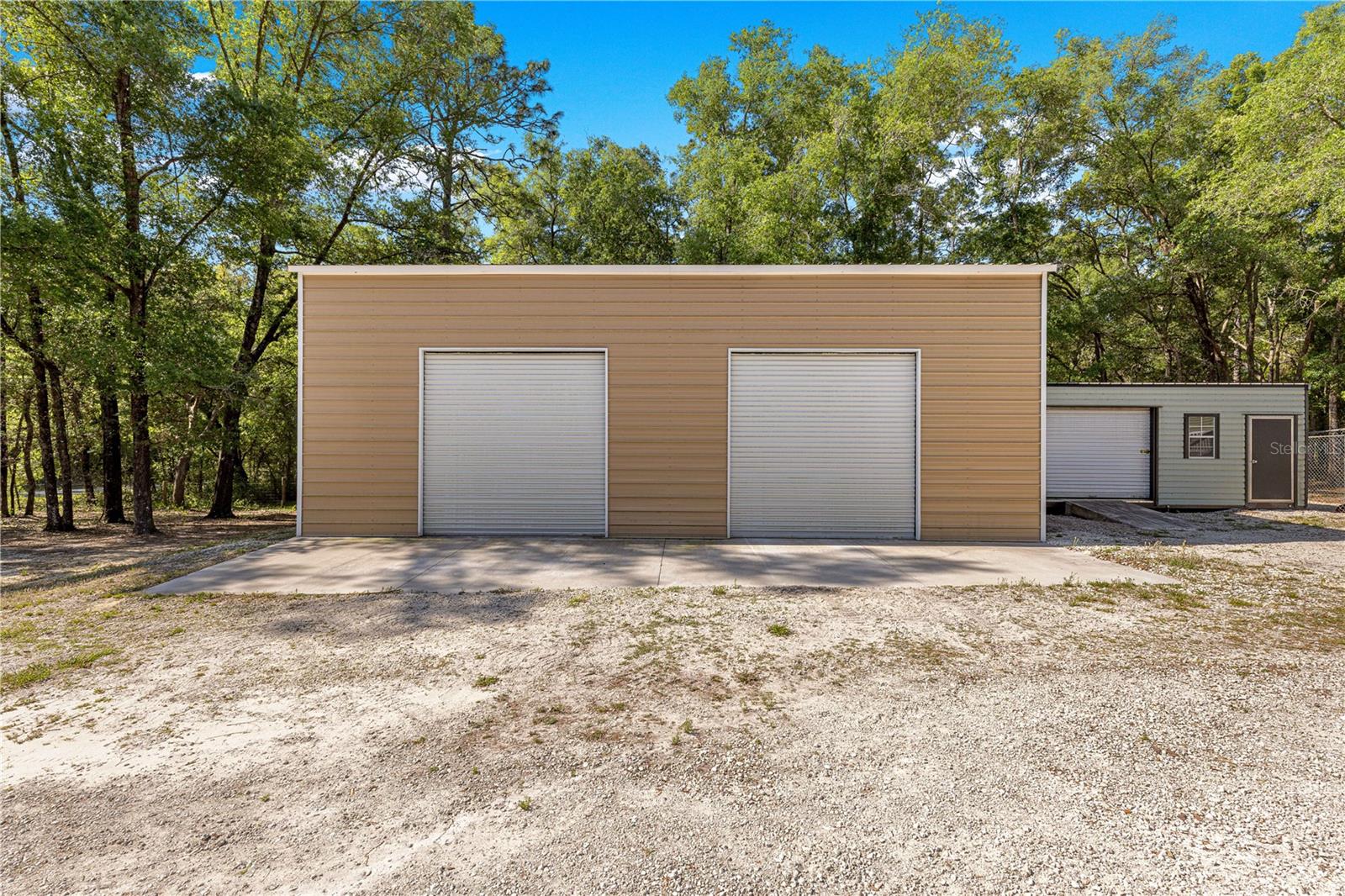 LAKE TROPICANA RANCHETTES - Residential