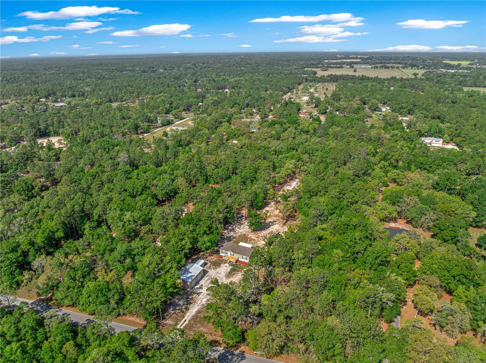 LAKE TROPICANA RANCHETTES - Residential