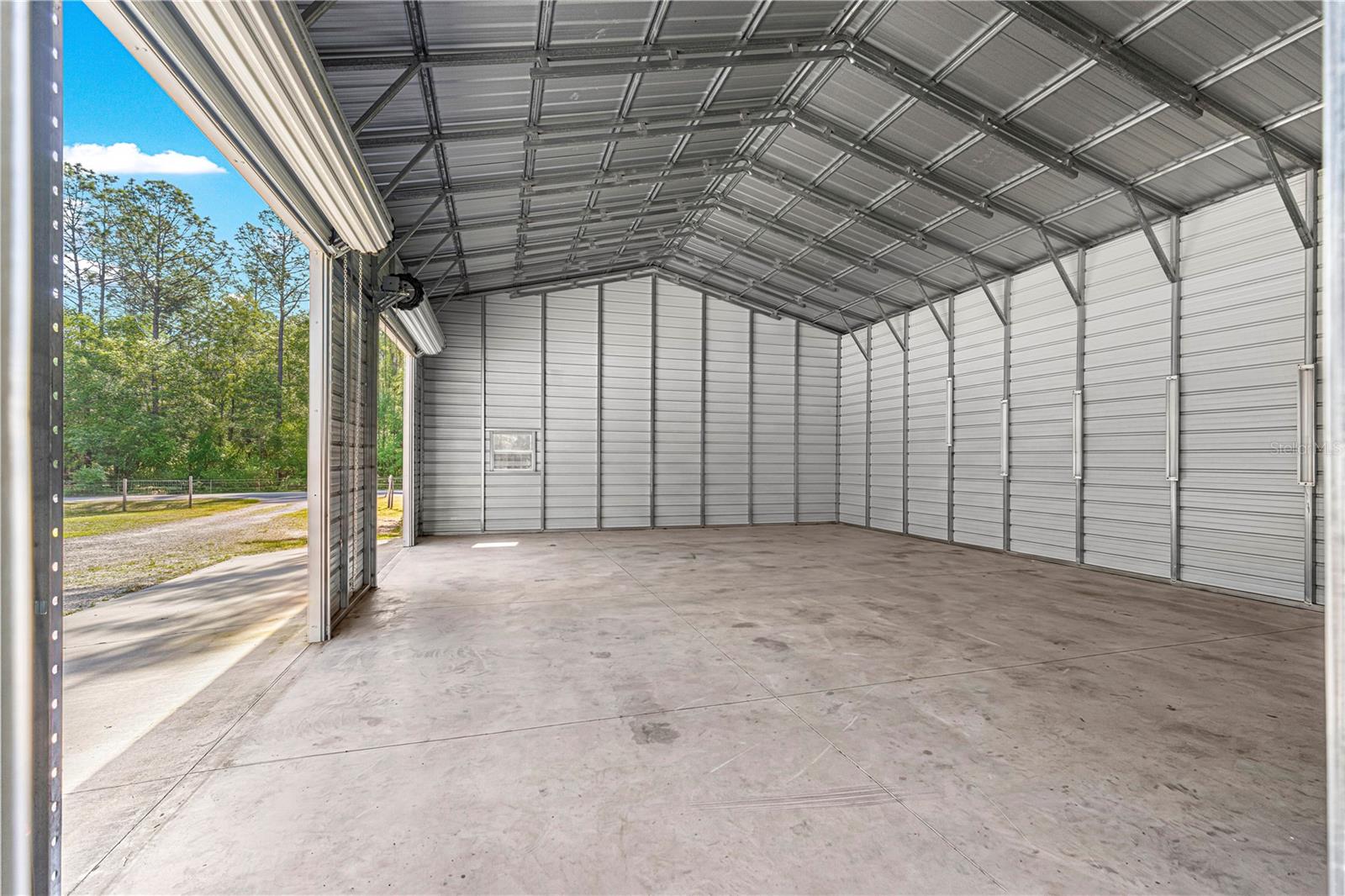 LAKE TROPICANA RANCHETTES - Residential