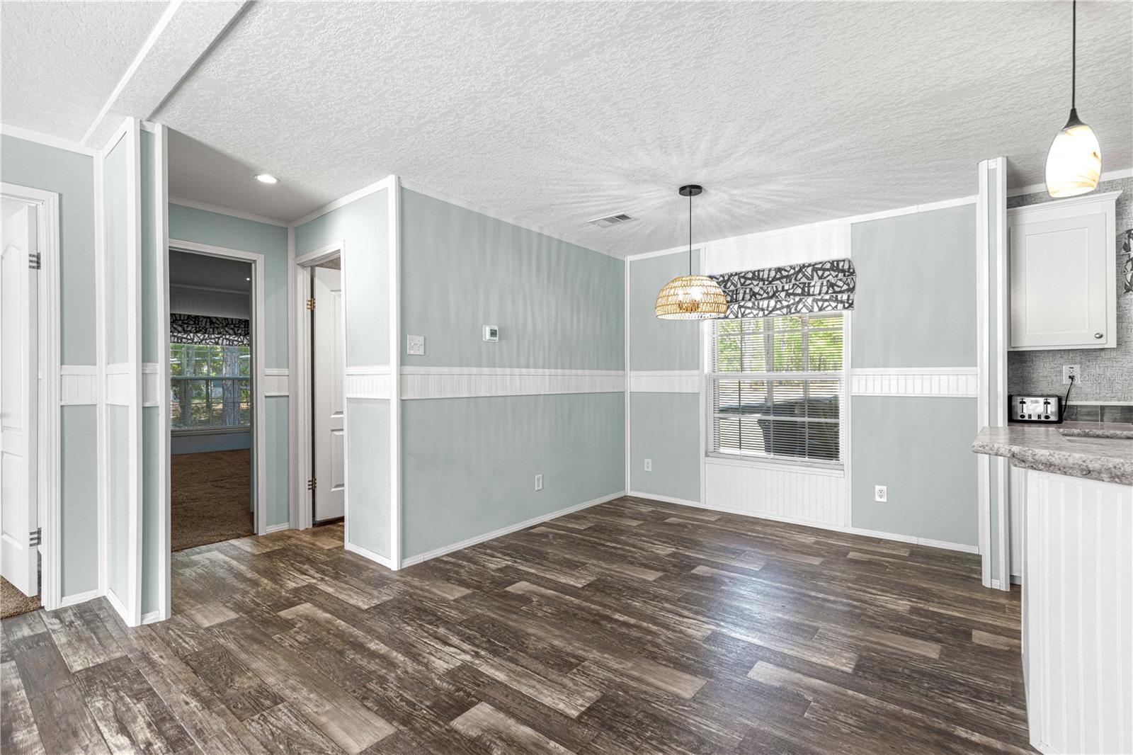 LAKE TROPICANA RANCHETTES - Residential