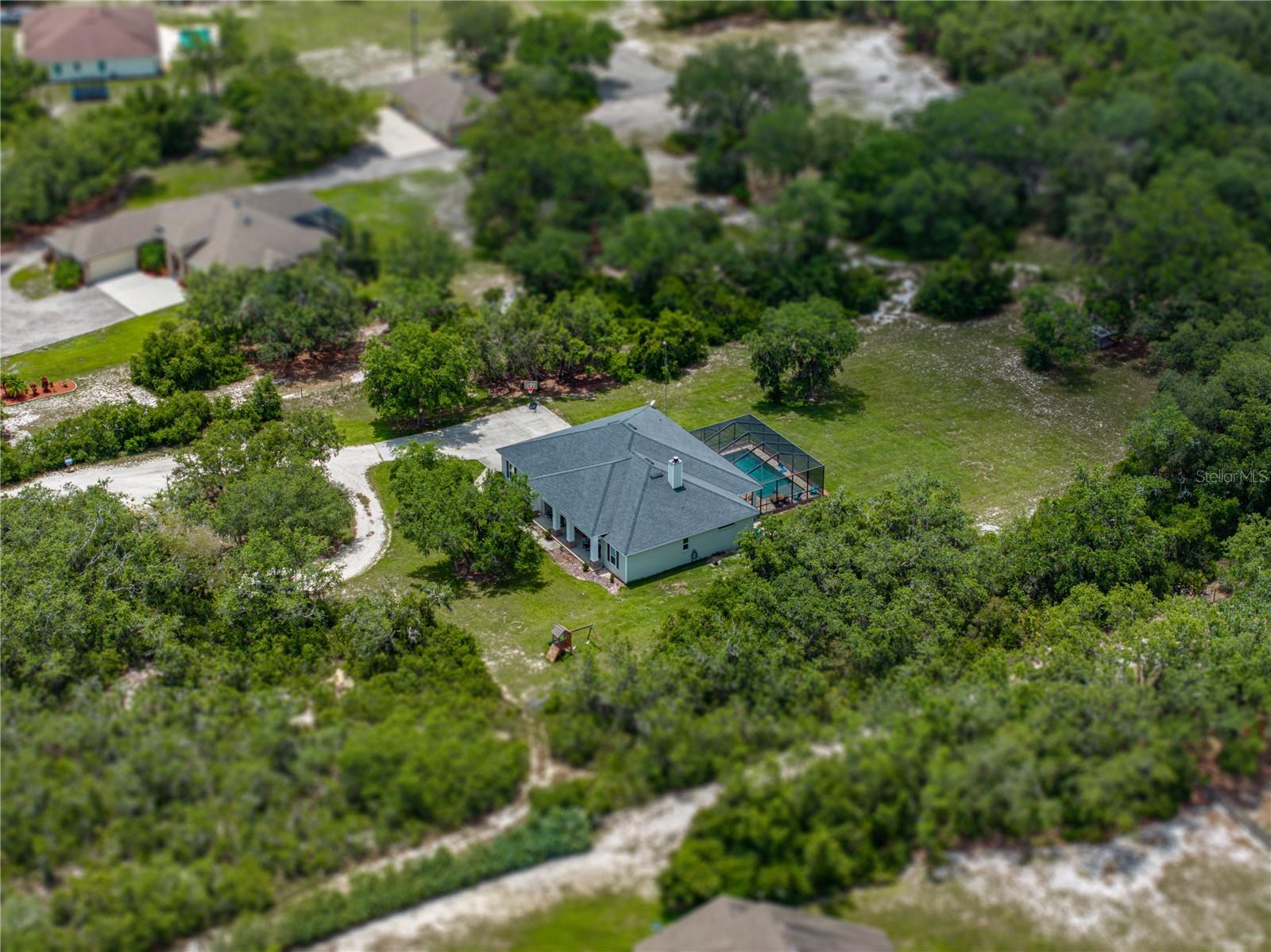 MAMMONTH GROVE - Residential