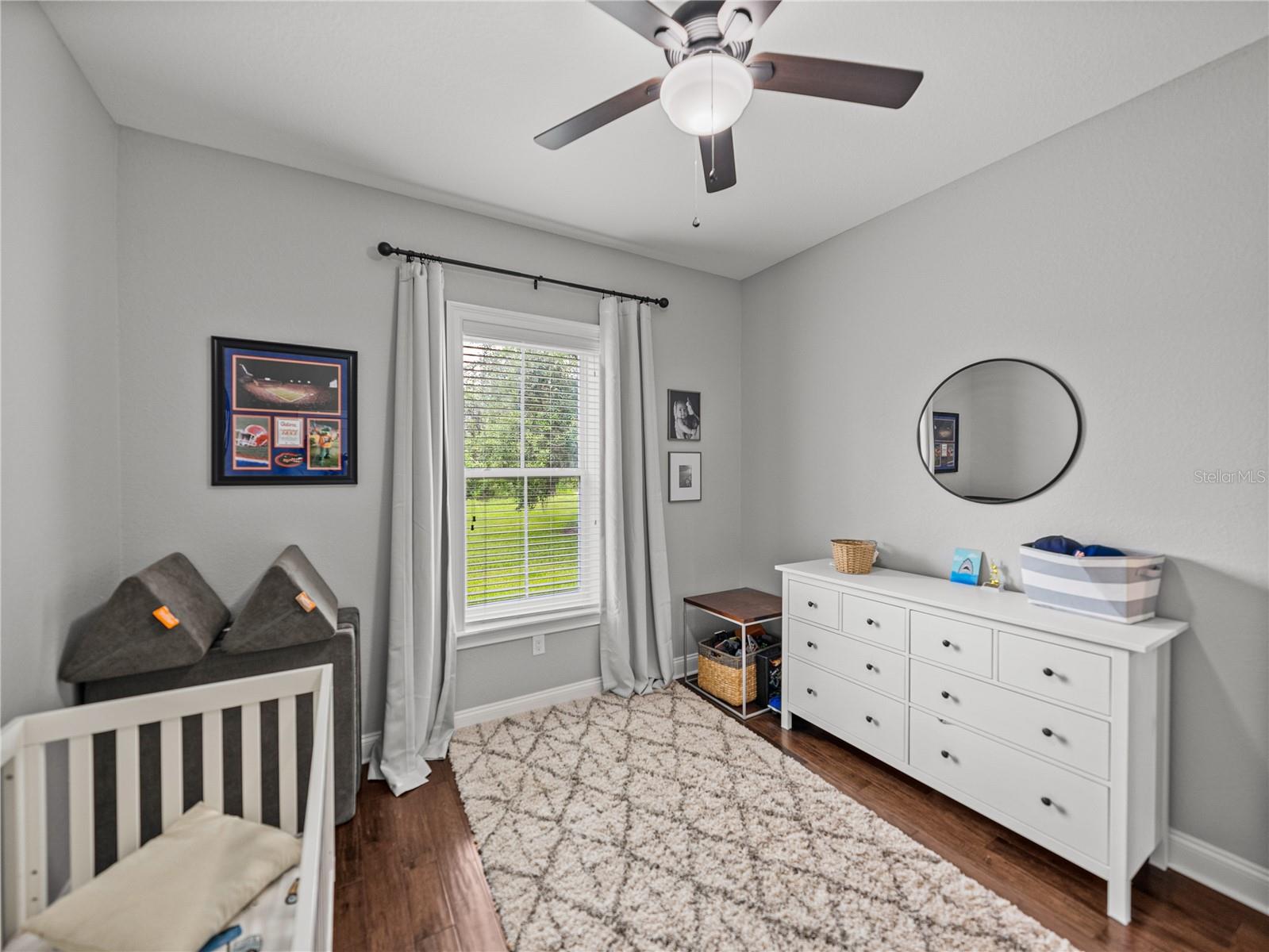 MAMMONTH GROVE - Residential