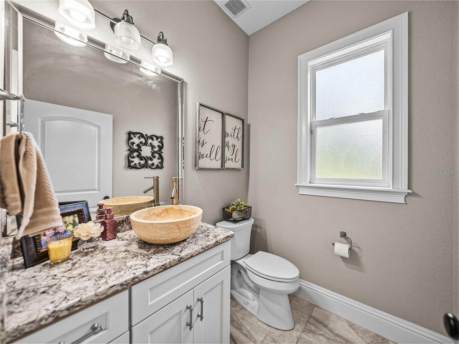 MAMMONTH GROVE - Residential