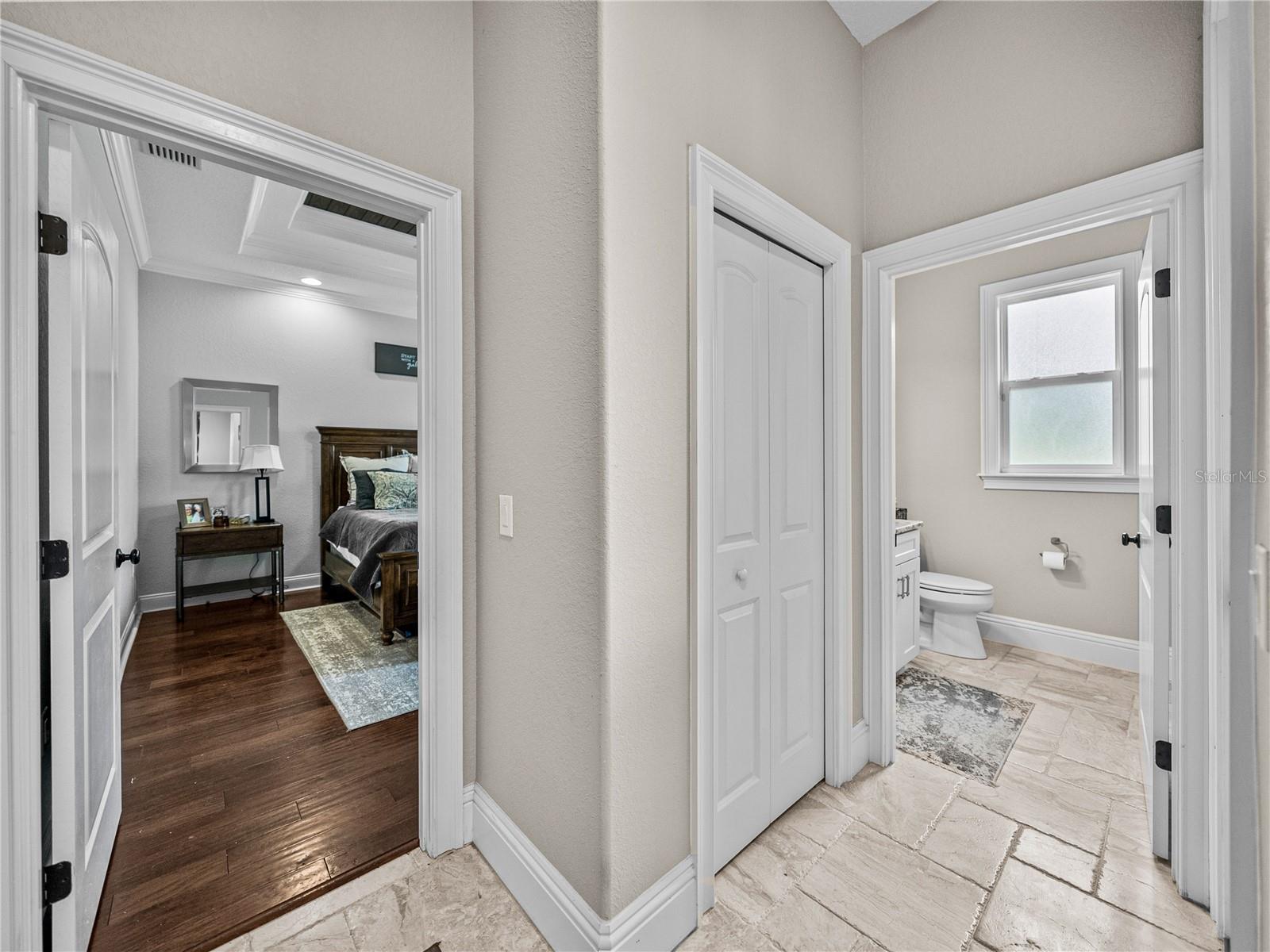 MAMMONTH GROVE - Residential