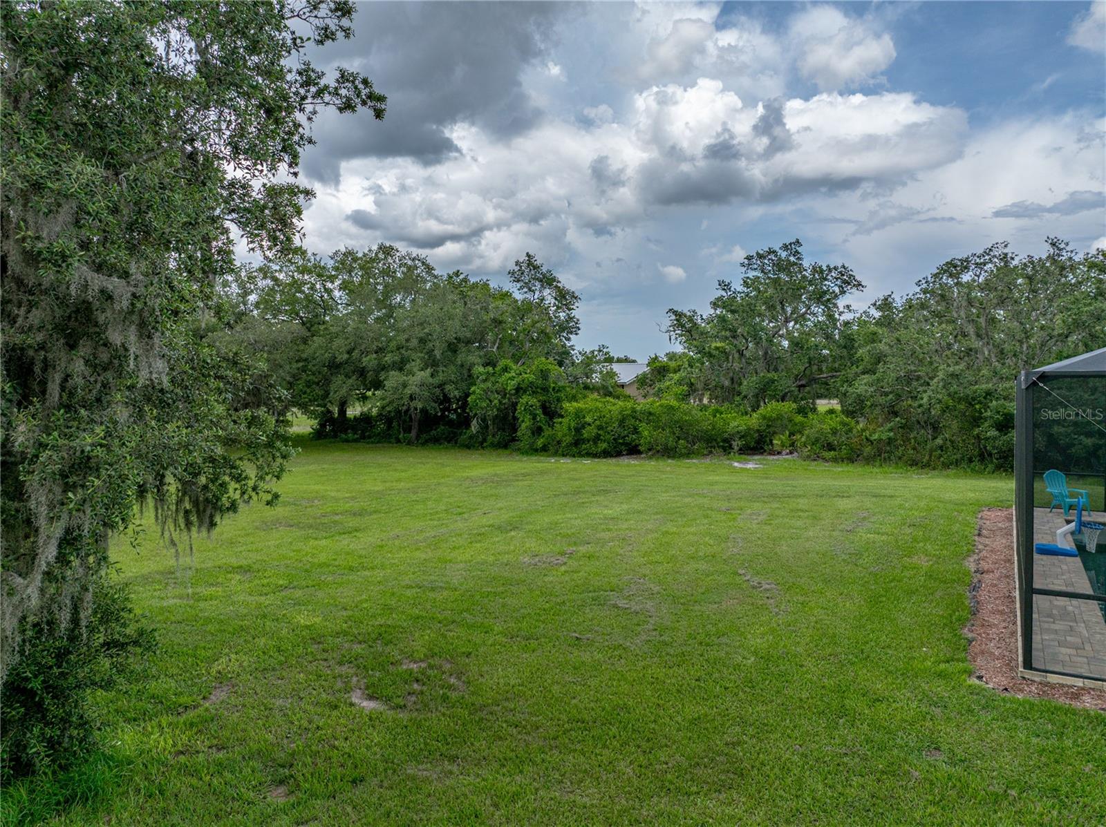 MAMMONTH GROVE - Residential