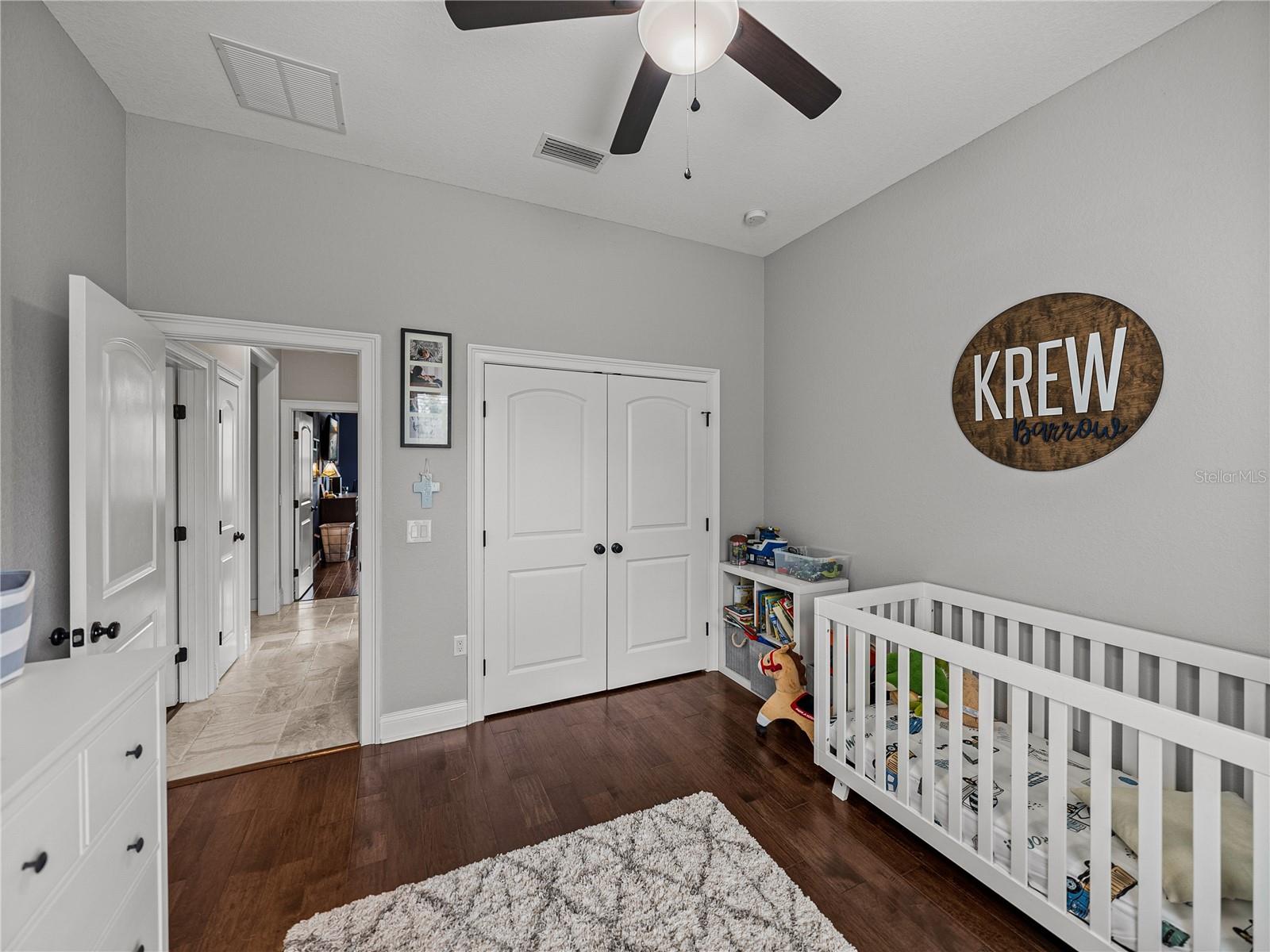 MAMMONTH GROVE - Residential