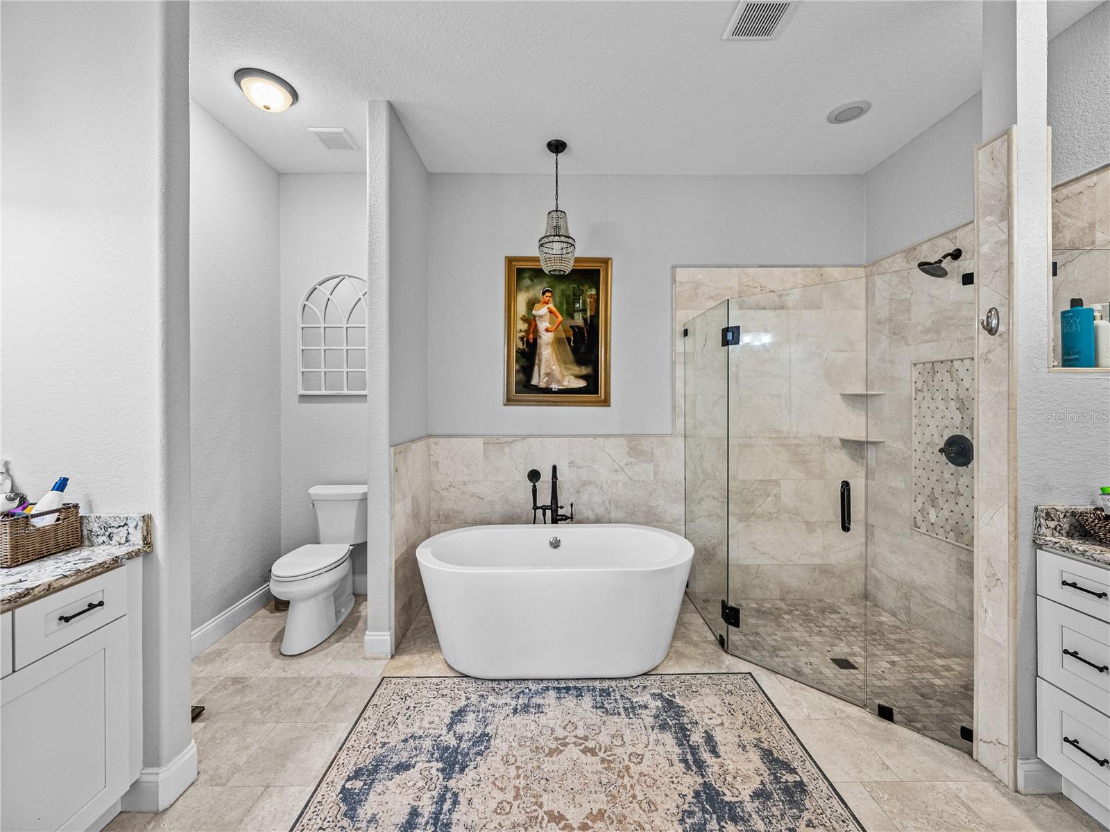 MAMMONTH GROVE - Residential