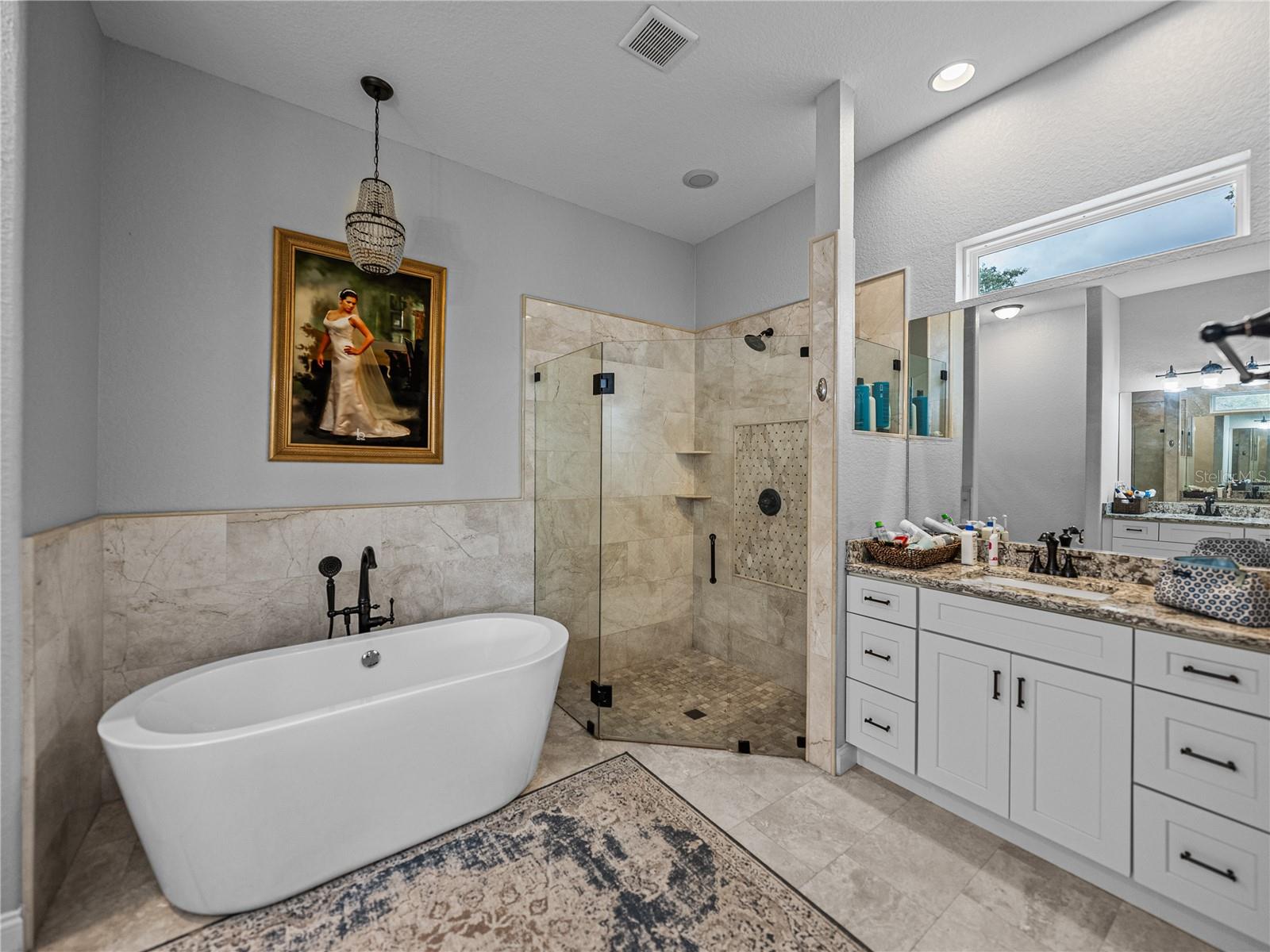 MAMMONTH GROVE - Residential