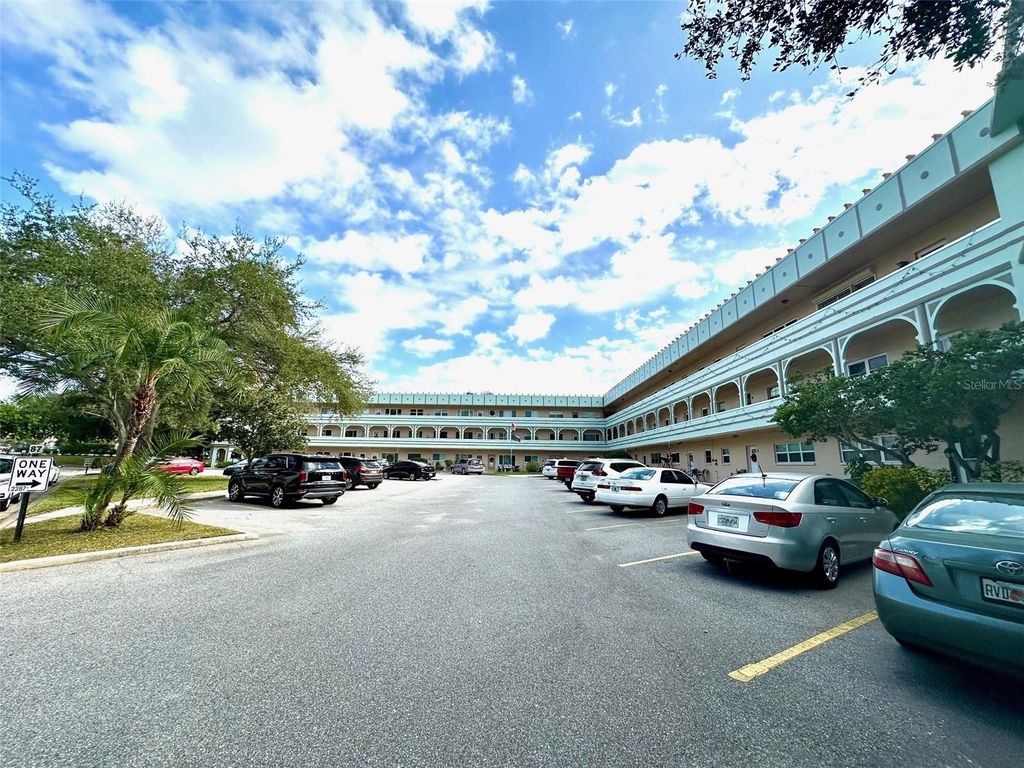 Photo of 2287 Philippine Drive #29, Clearwater, FL 33763 (MLS # TB8471259)