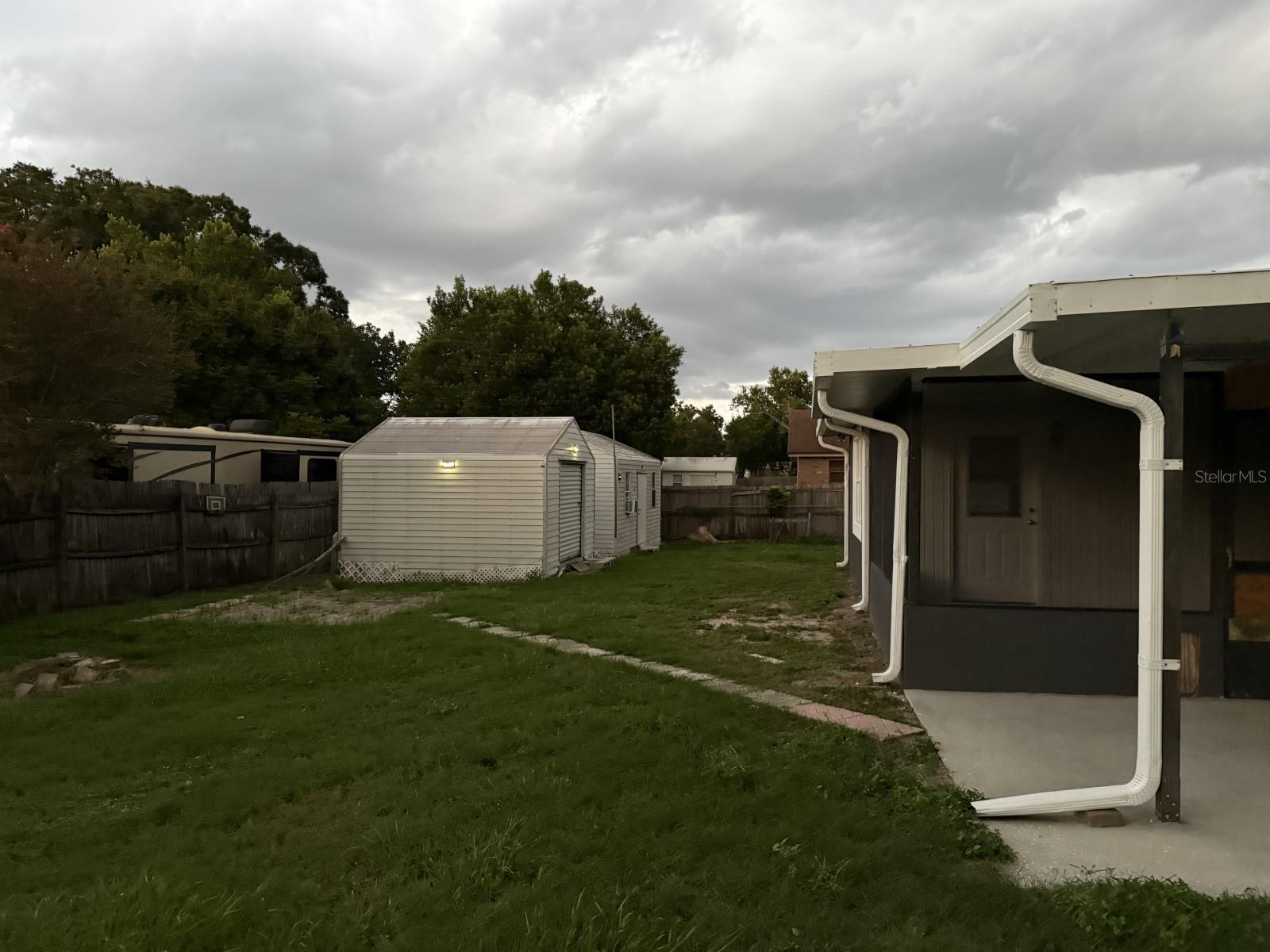 LANCASTER SHORES SUB - Residential