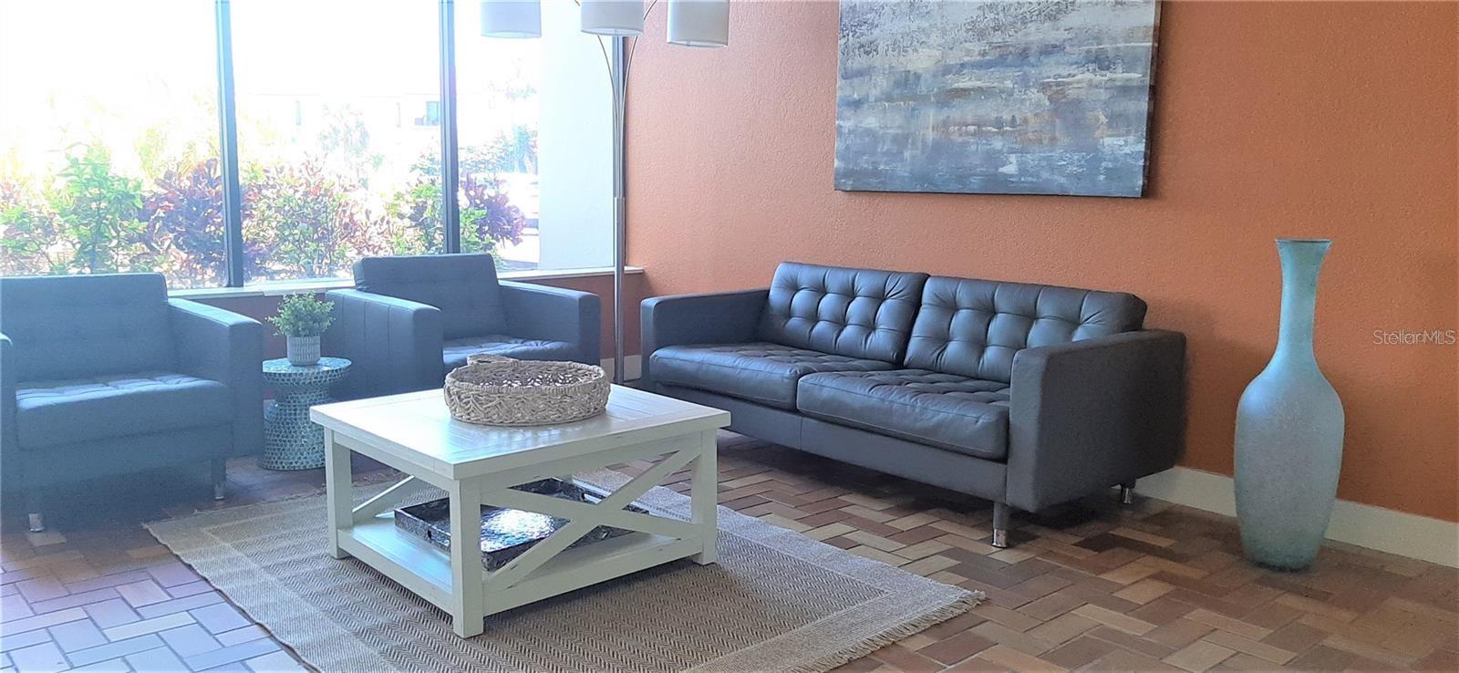 DOLPHIN COVE CLEARWATER - Residential Lease
