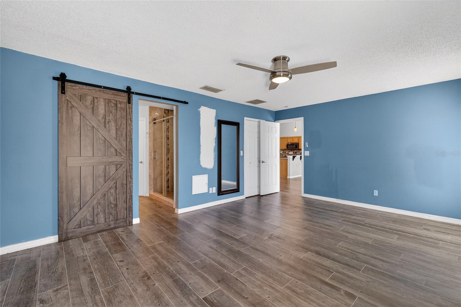 LEESBURG VILLAGE AT LAKE POINTE LT 66 PB 05 - Residential