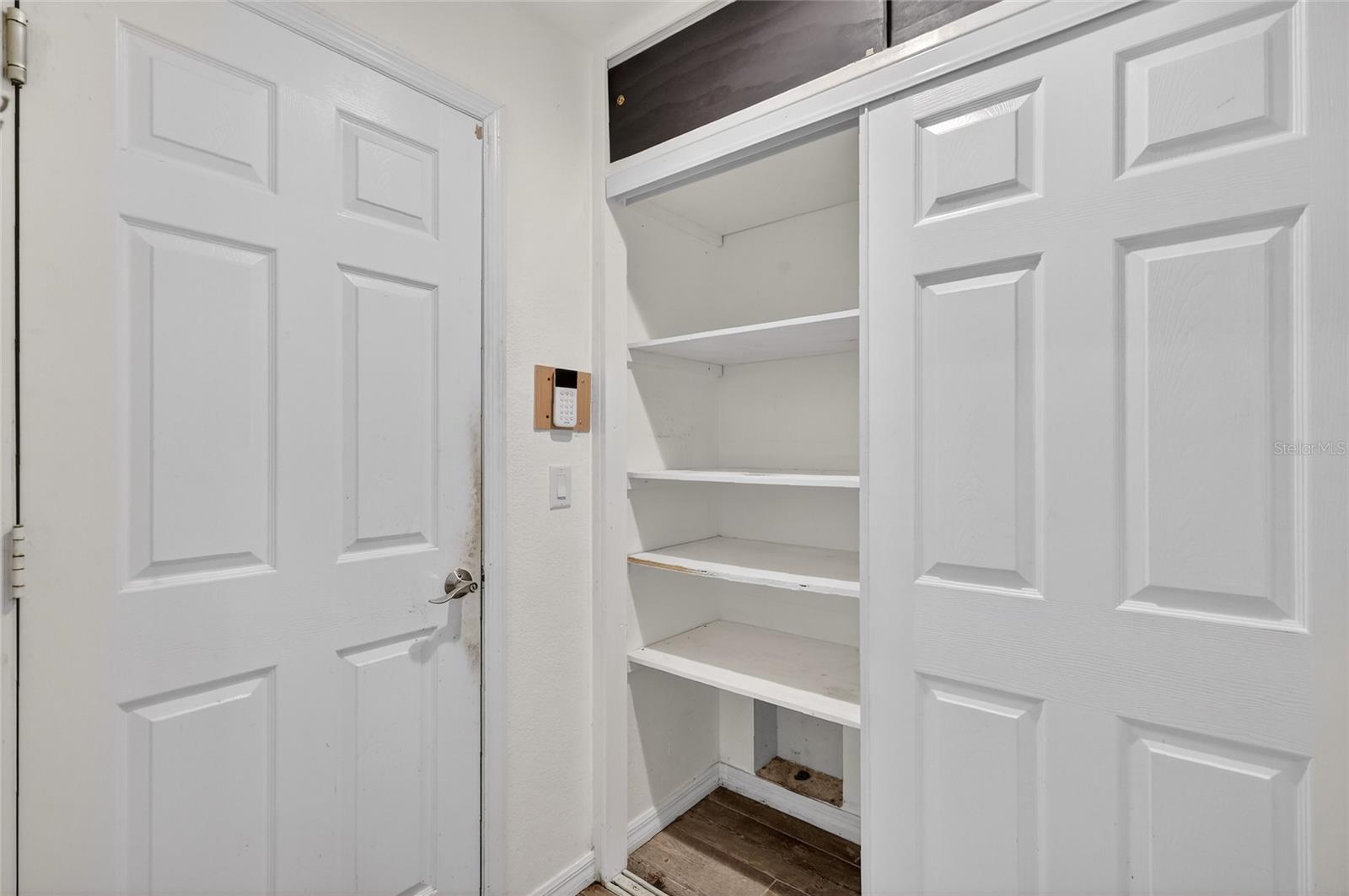 LEESBURG VILLAGE AT LAKE POINTE LT 66 PB 05 - Residential