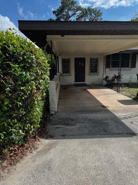 EUSTIS ROSENWALD GARDENS - Residential Lease