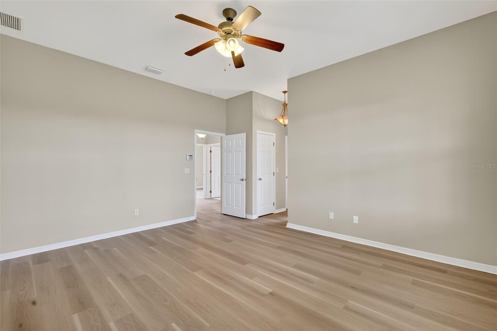 EASTRIDGE - Residential