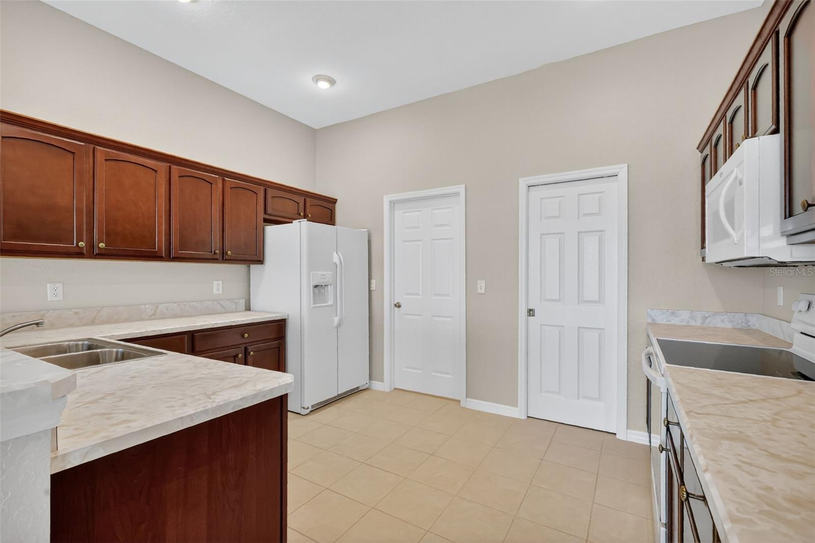 EASTRIDGE - Residential