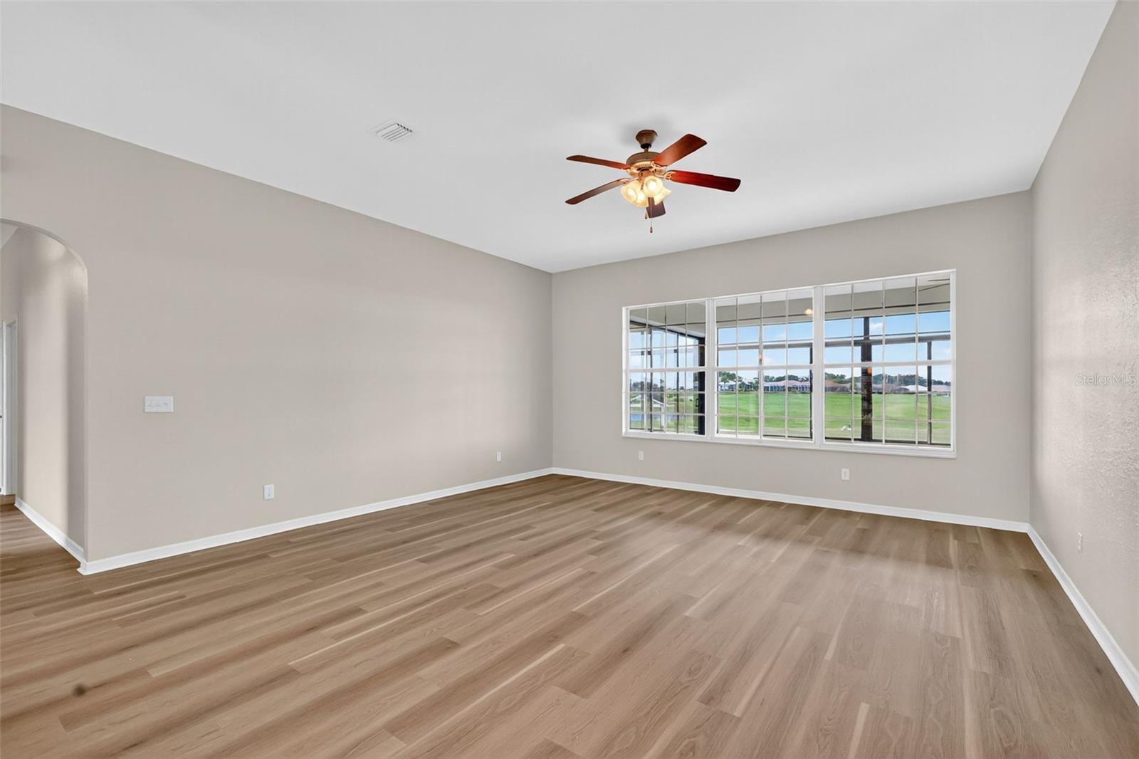 EASTRIDGE - Residential