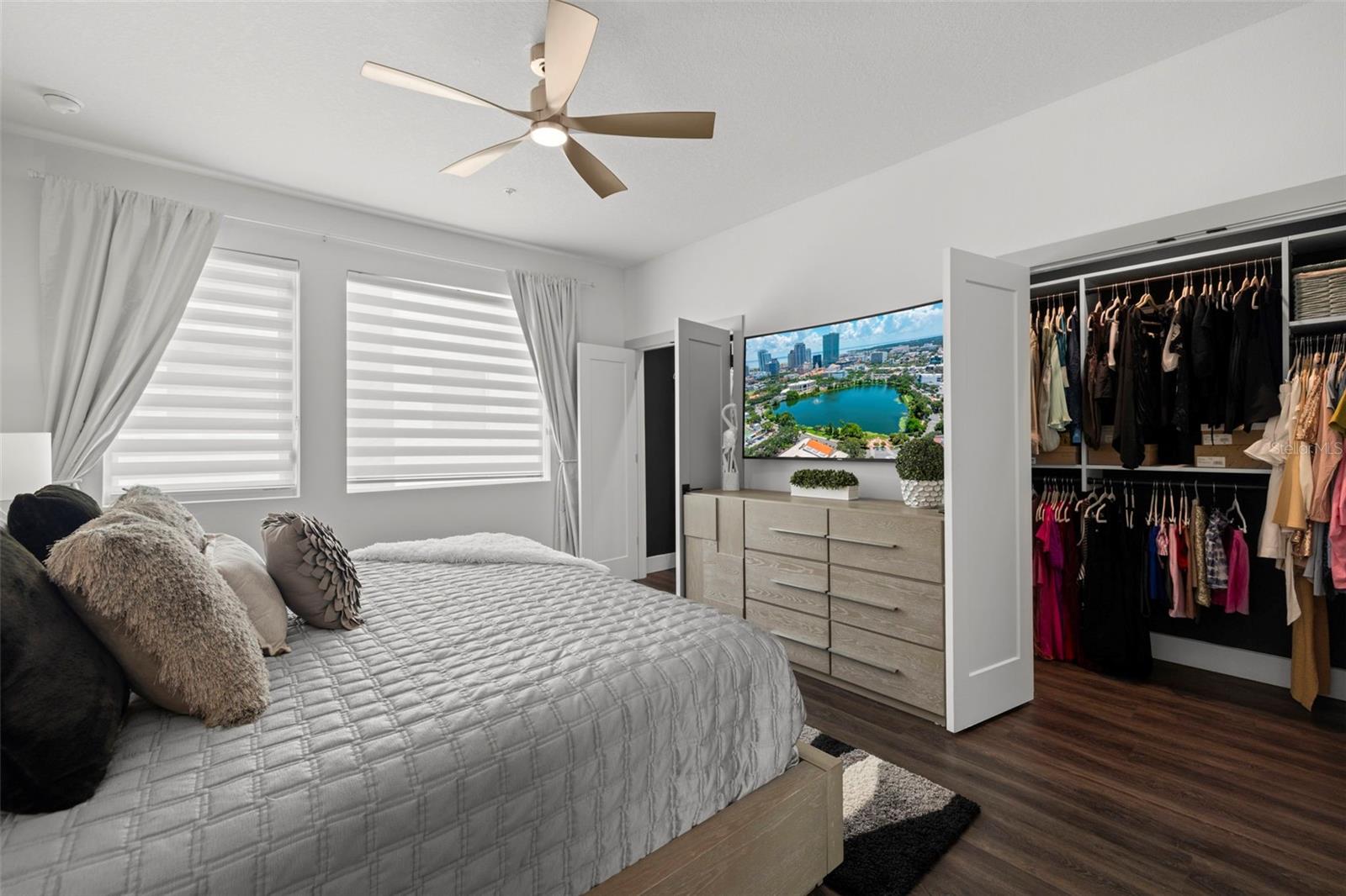 INNOVATION TWNHMS - Residential Lease