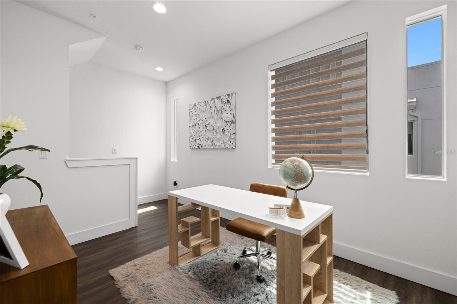 INNOVATION TWNHMS - Residential Lease