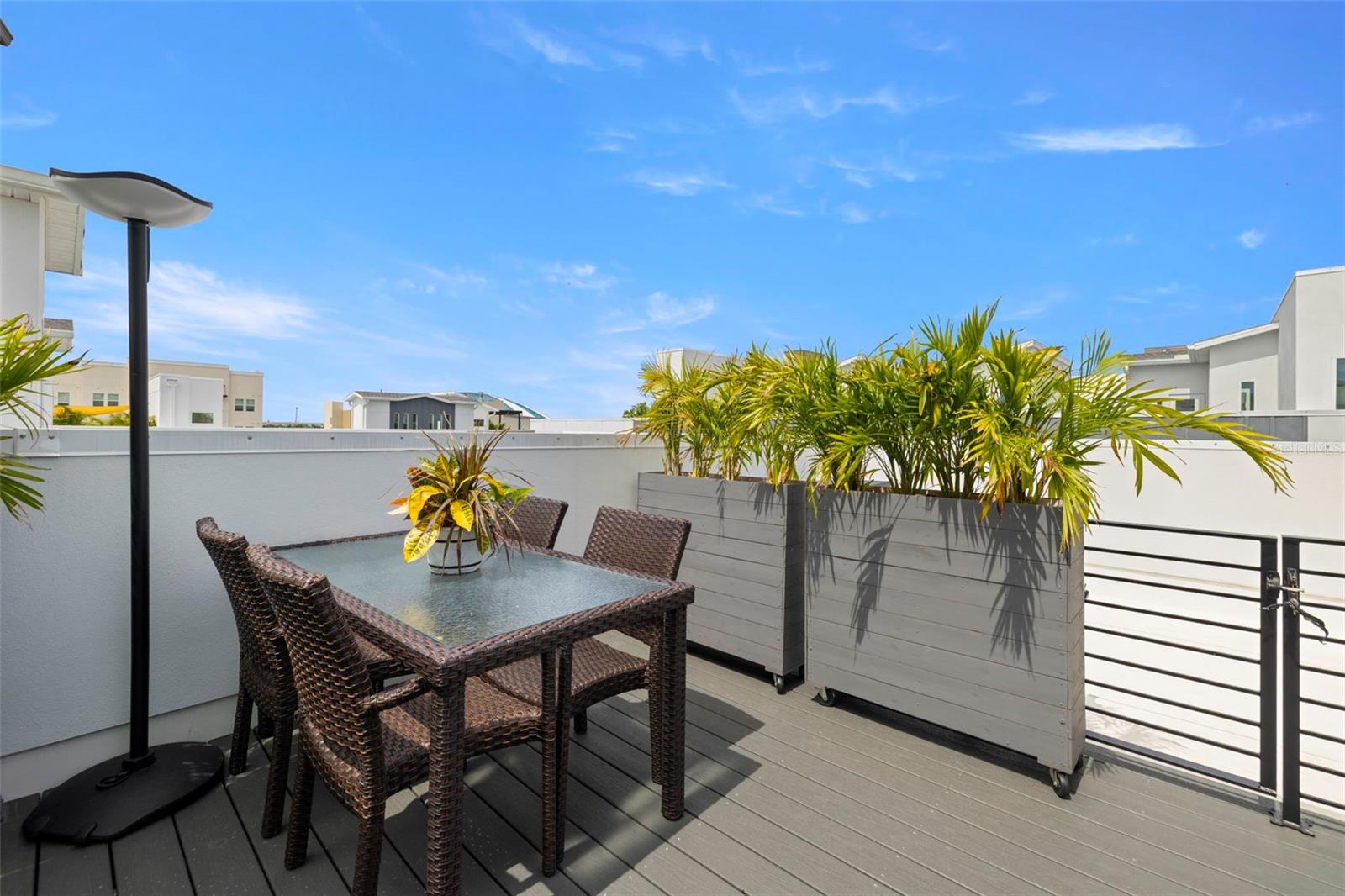 INNOVATION TWNHMS - Residential Lease