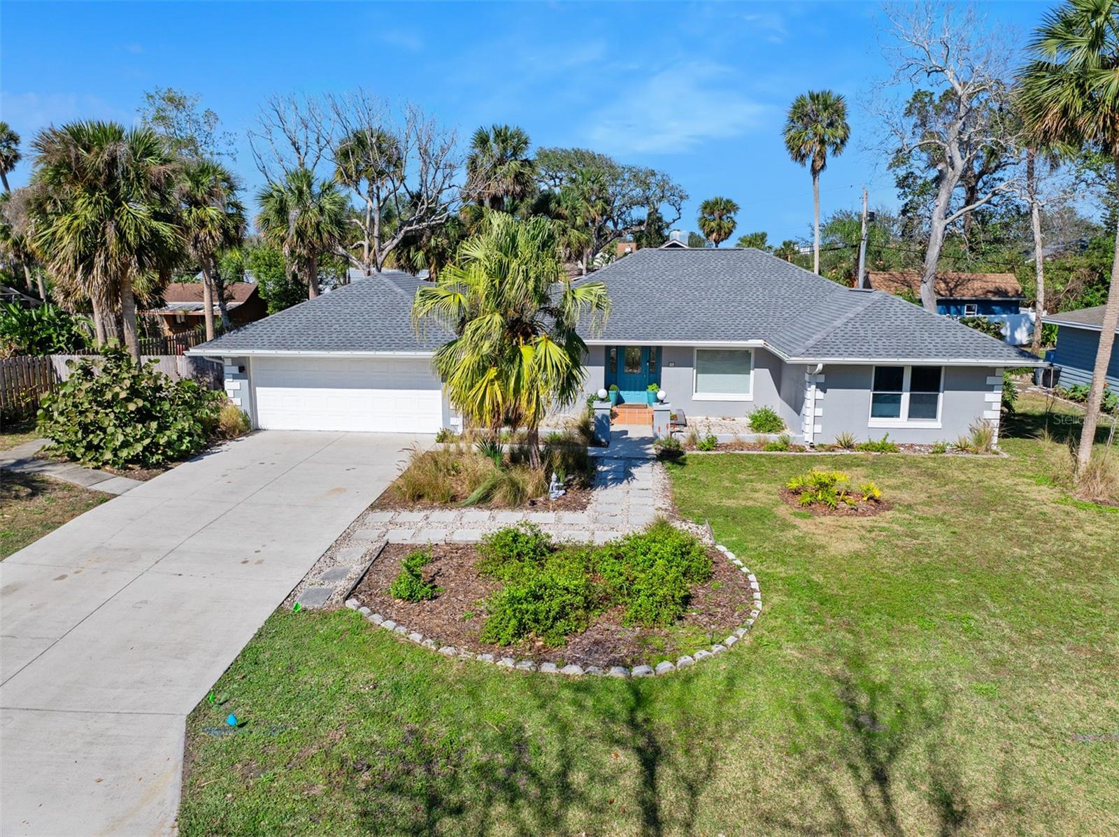 13 SANDCASTLE DRIVE