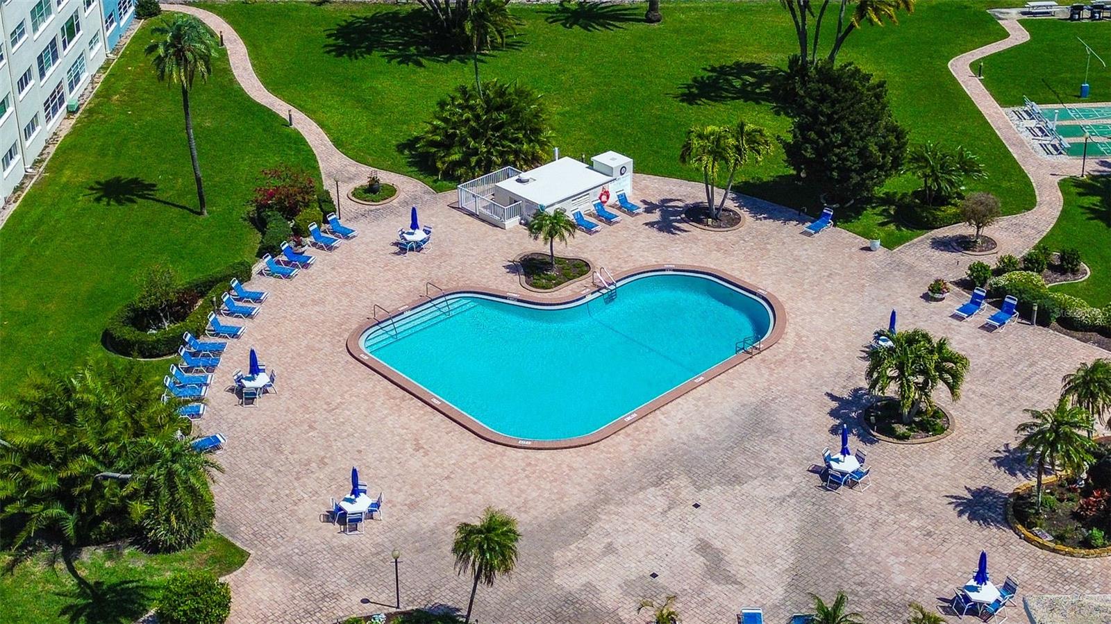 SYLVETTE CONDO - Residential