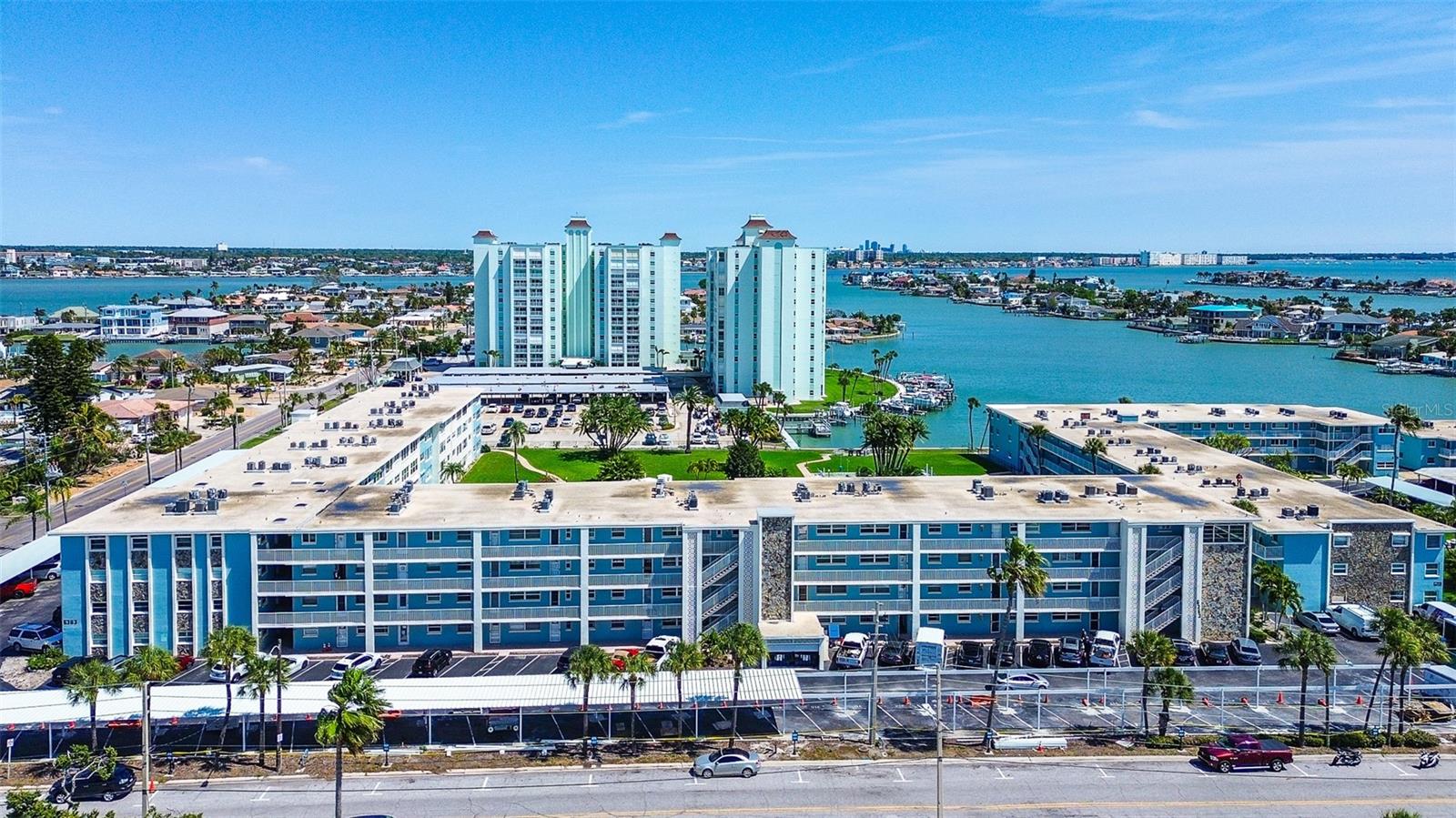 SYLVETTE CONDO - Residential