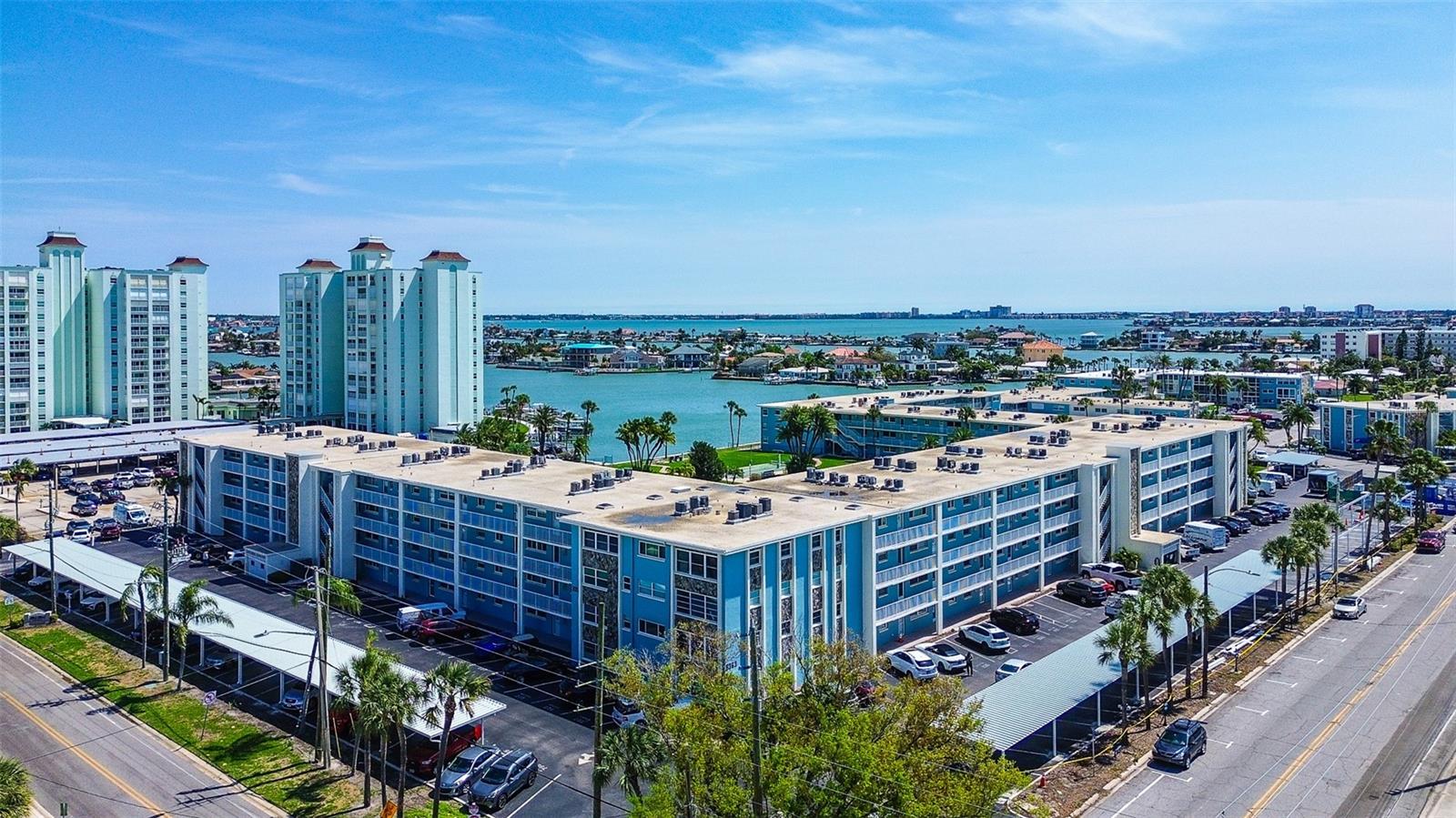 SYLVETTE CONDO - Residential