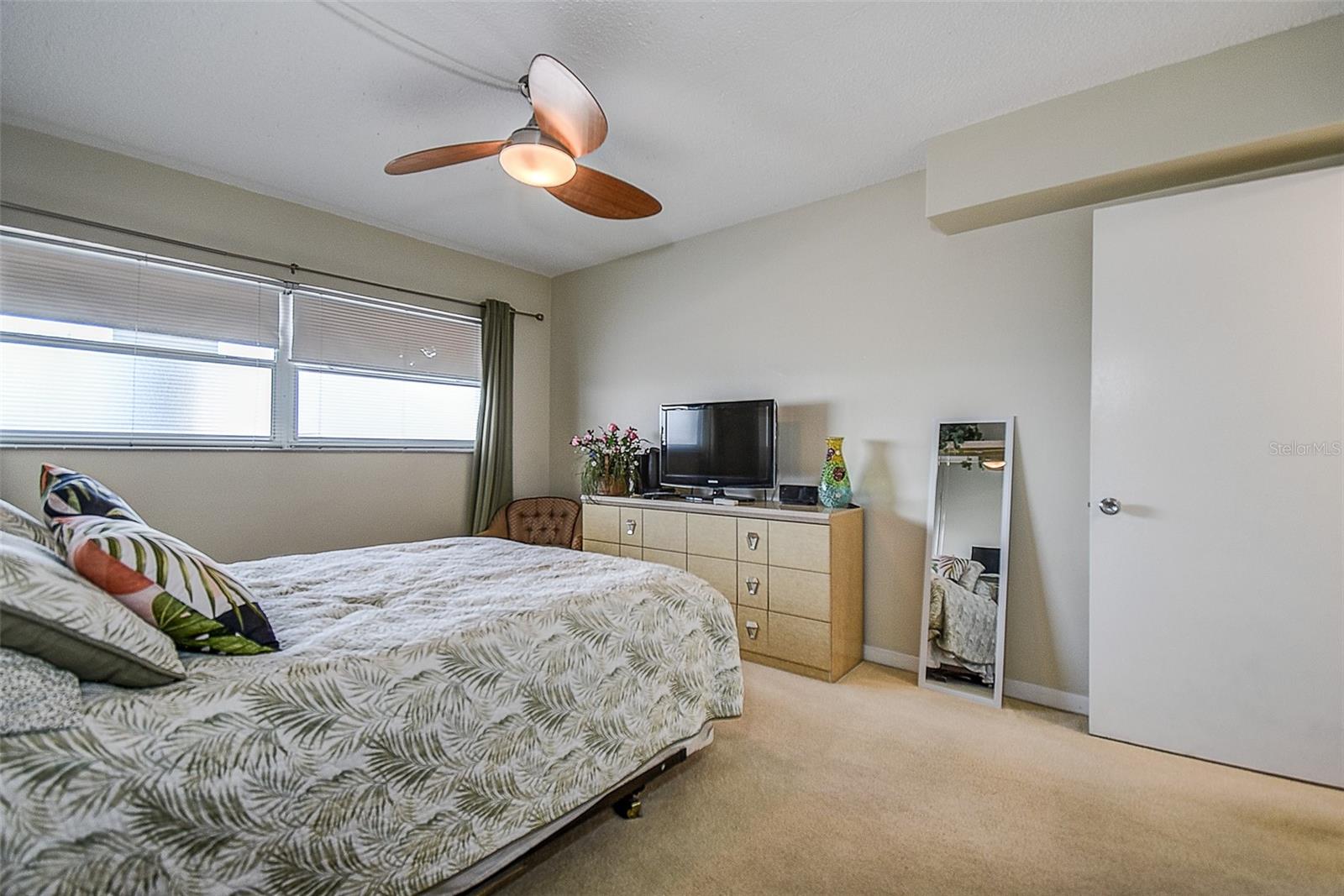 SYLVETTE CONDO - Residential