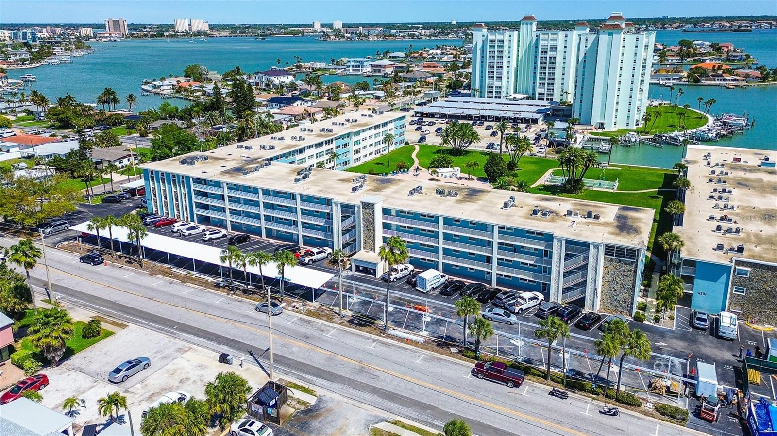 SYLVETTE CONDO - Residential